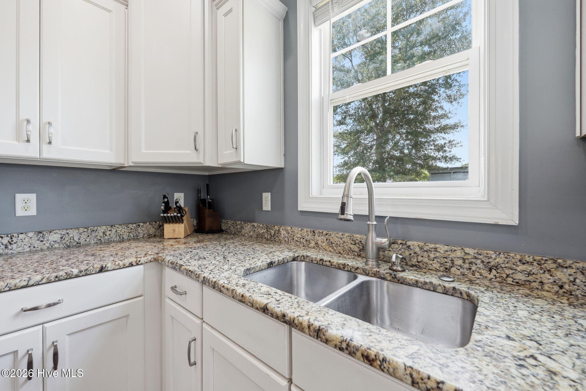Single Family Residence at 91 W Conolly Court, Hampstead, NC 28443, photo 22 of 44