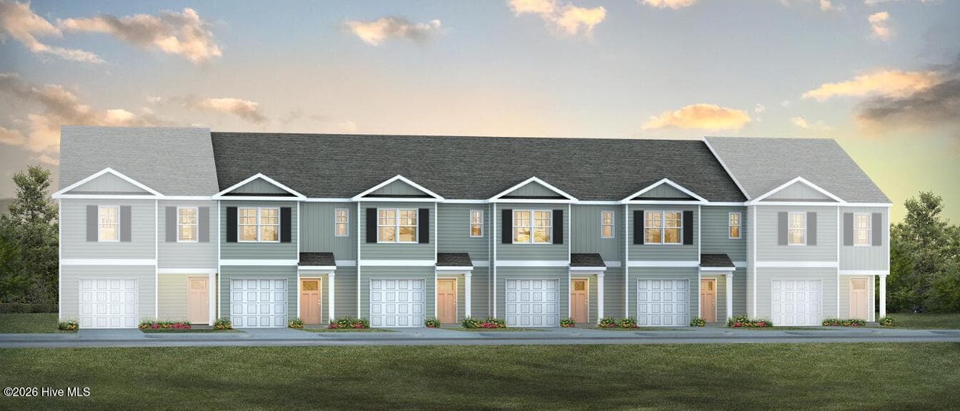 Townhouse at 4329 Majesty Drive Unit 402, Castle Hayne, NC 28429, photo 3 of 37