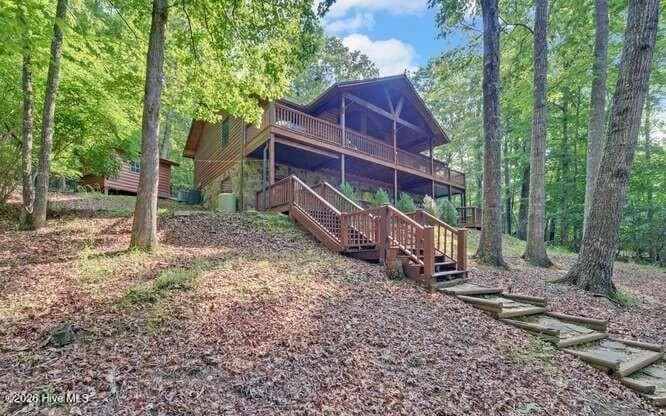 Single Family Residence at 127 Lazy Creek Lane, Murphy, NC 28906, photo 2 of 46