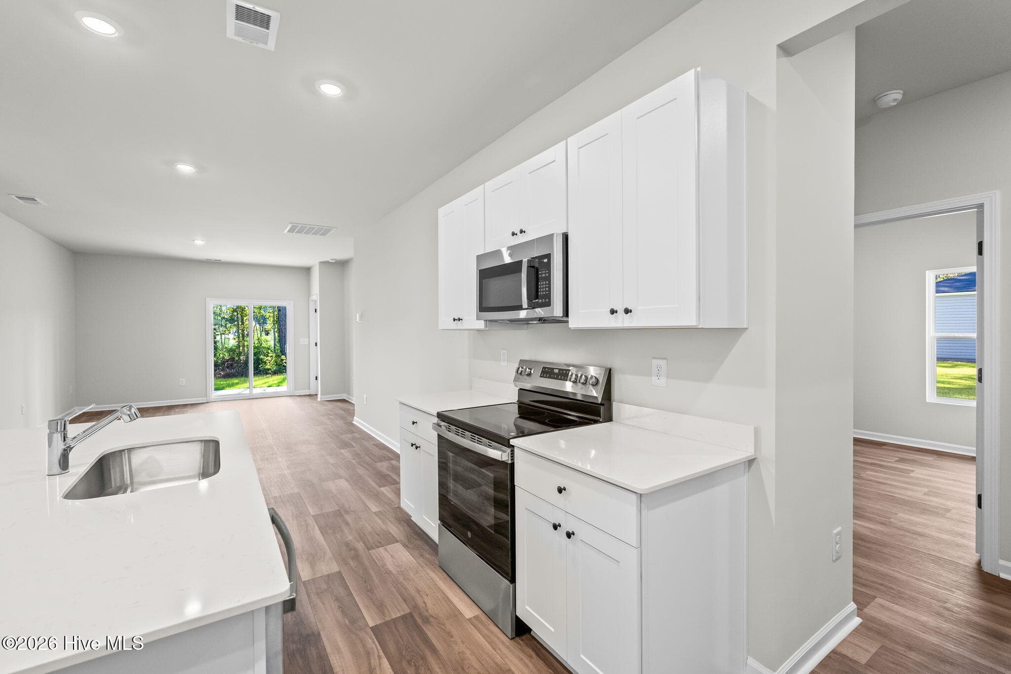 Single Family Residence at 1033 Harbor Drive, Calabash, NC 28467, photo 19 of 66