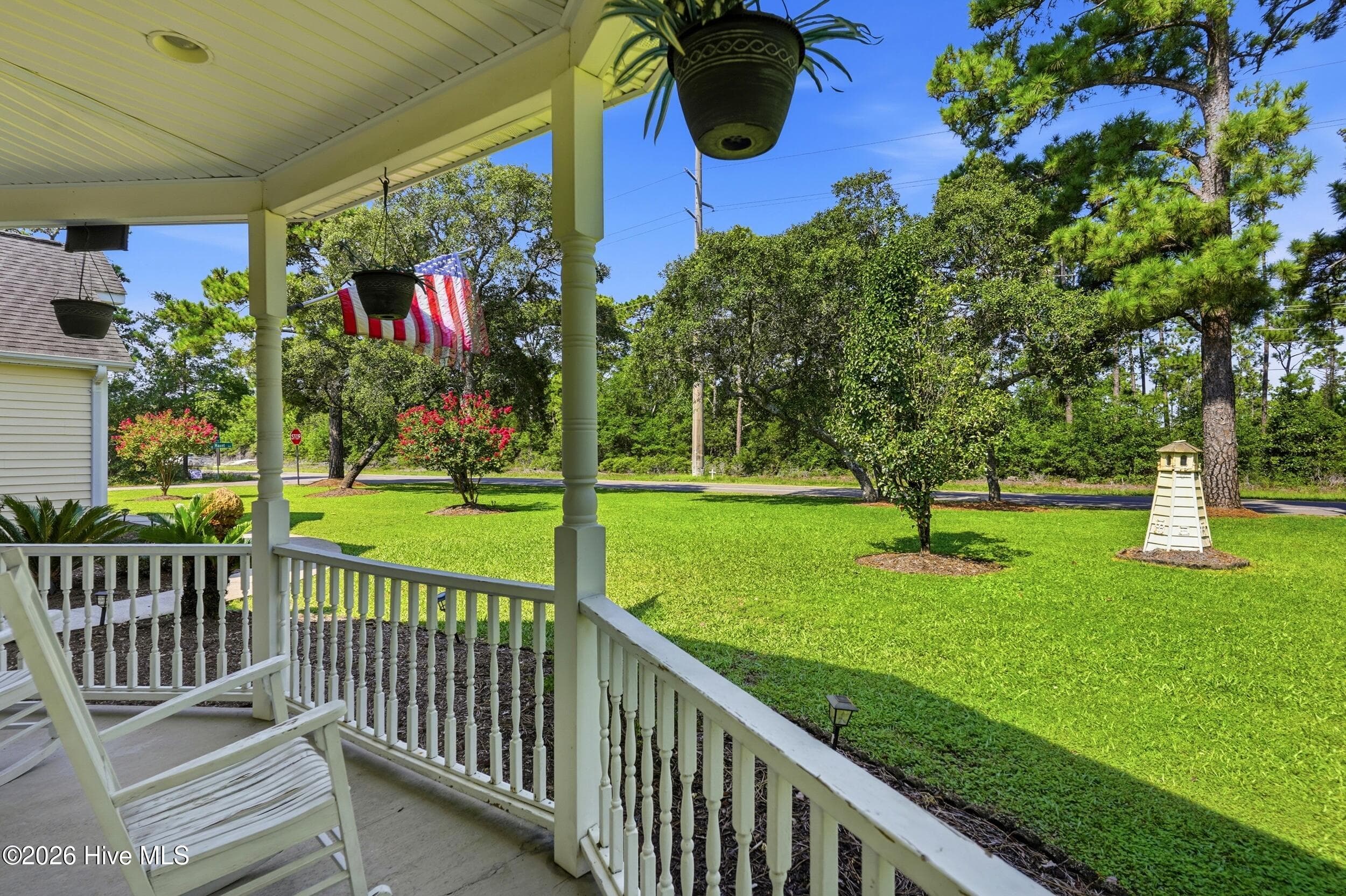 Single Family Residence at 400 Dow Road N, Carolina Beach, NC 28428, photo 13 of 95
