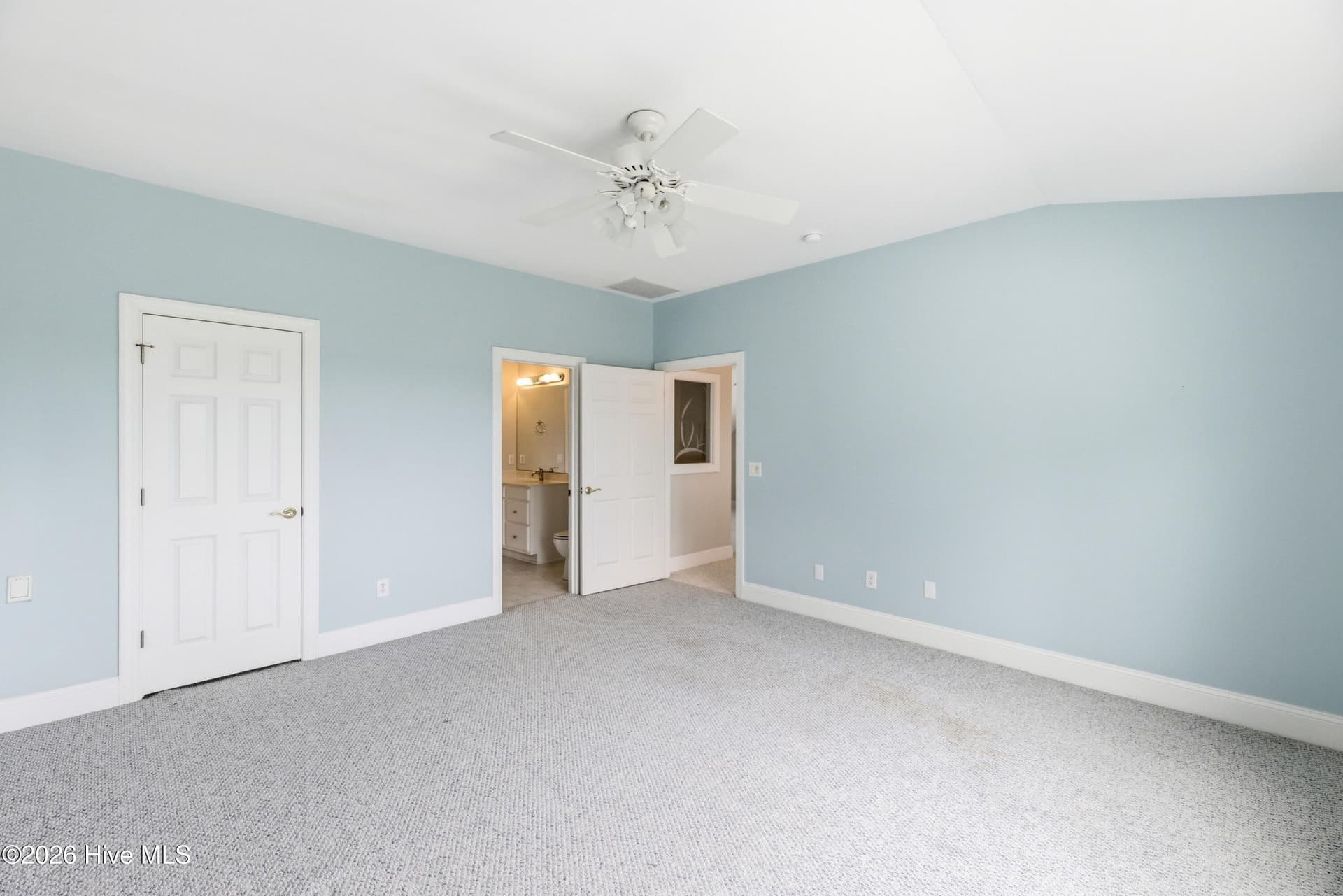 Single Family Residence at 99 Sound View Drive N, Hampstead, NC 28443, photo 59 of 99