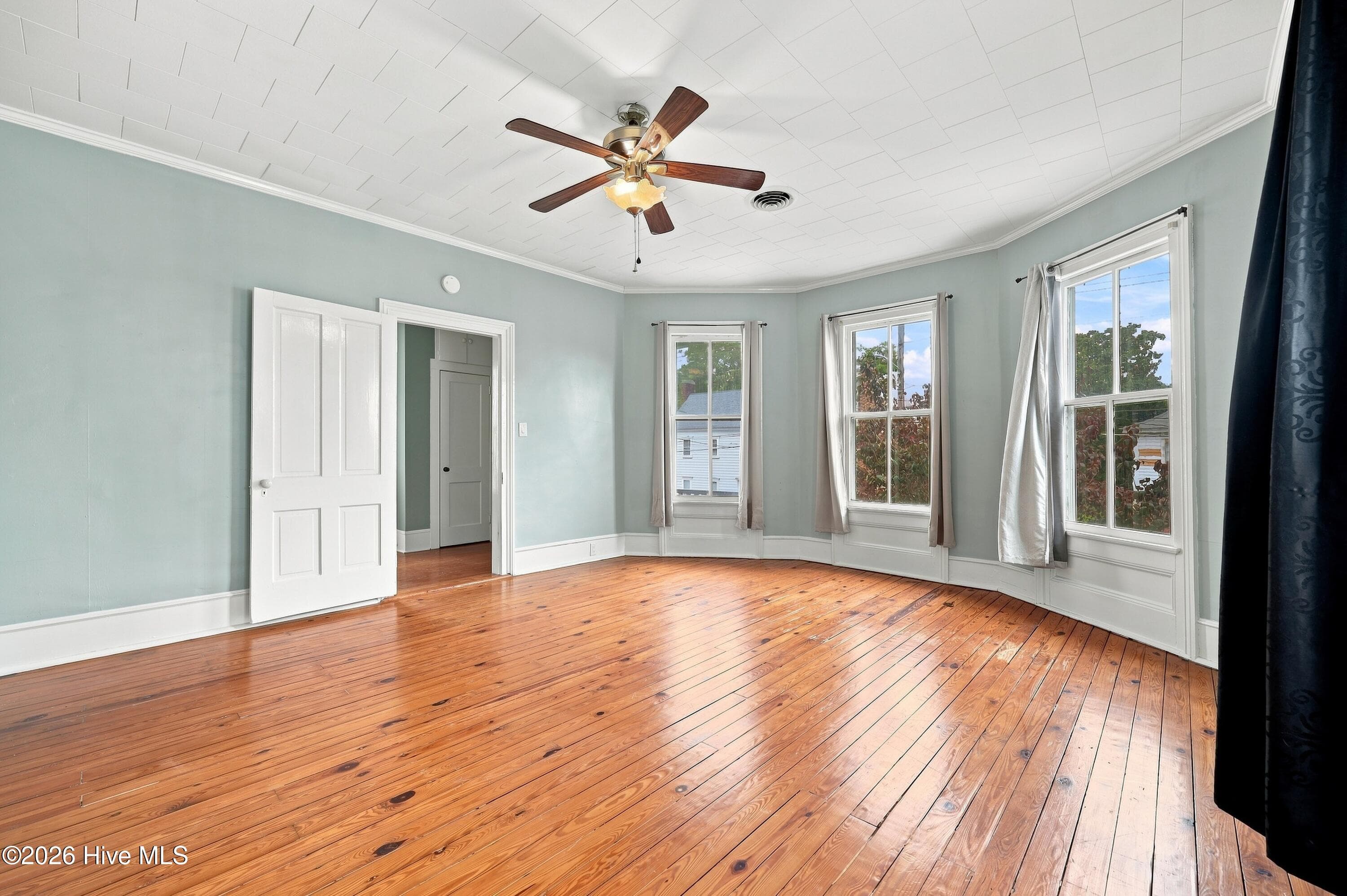 Single Family Residence at 403 N Market Street, Washington, NC 27889, photo 26 of 50