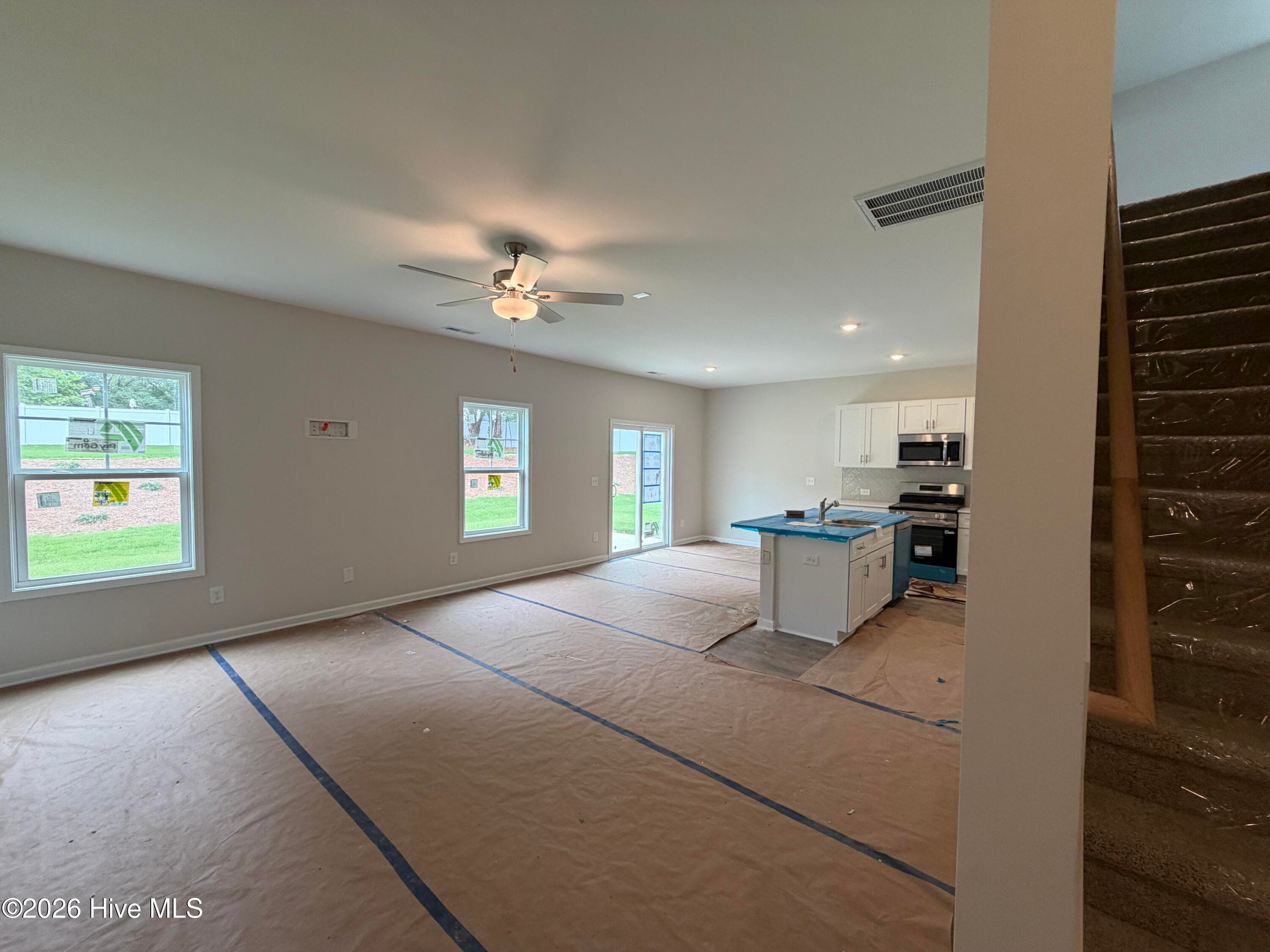 Single Family Residence at 109 Crossvine Street, Selma, NC 27576, photo 37 of 213