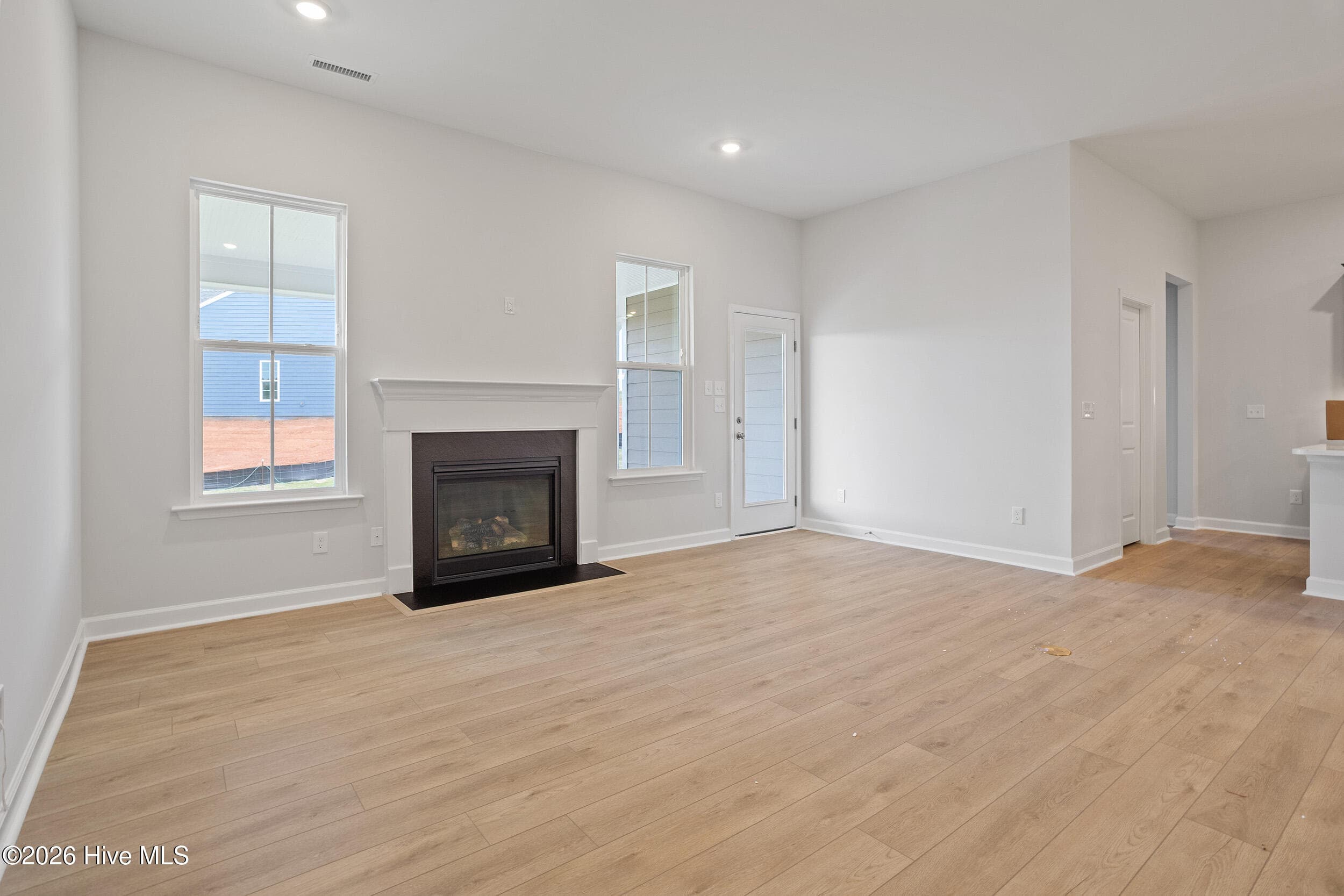 Single Family Residence at 9242 Salty Breeze Place, Leland, NC 28451, photo 15 of 47