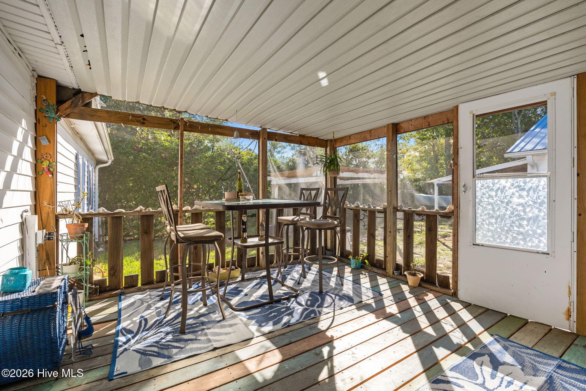 Manufactured Home at 2468 Captain Kidd Drive SW, Supply, NC 28462, photo 22 of 37