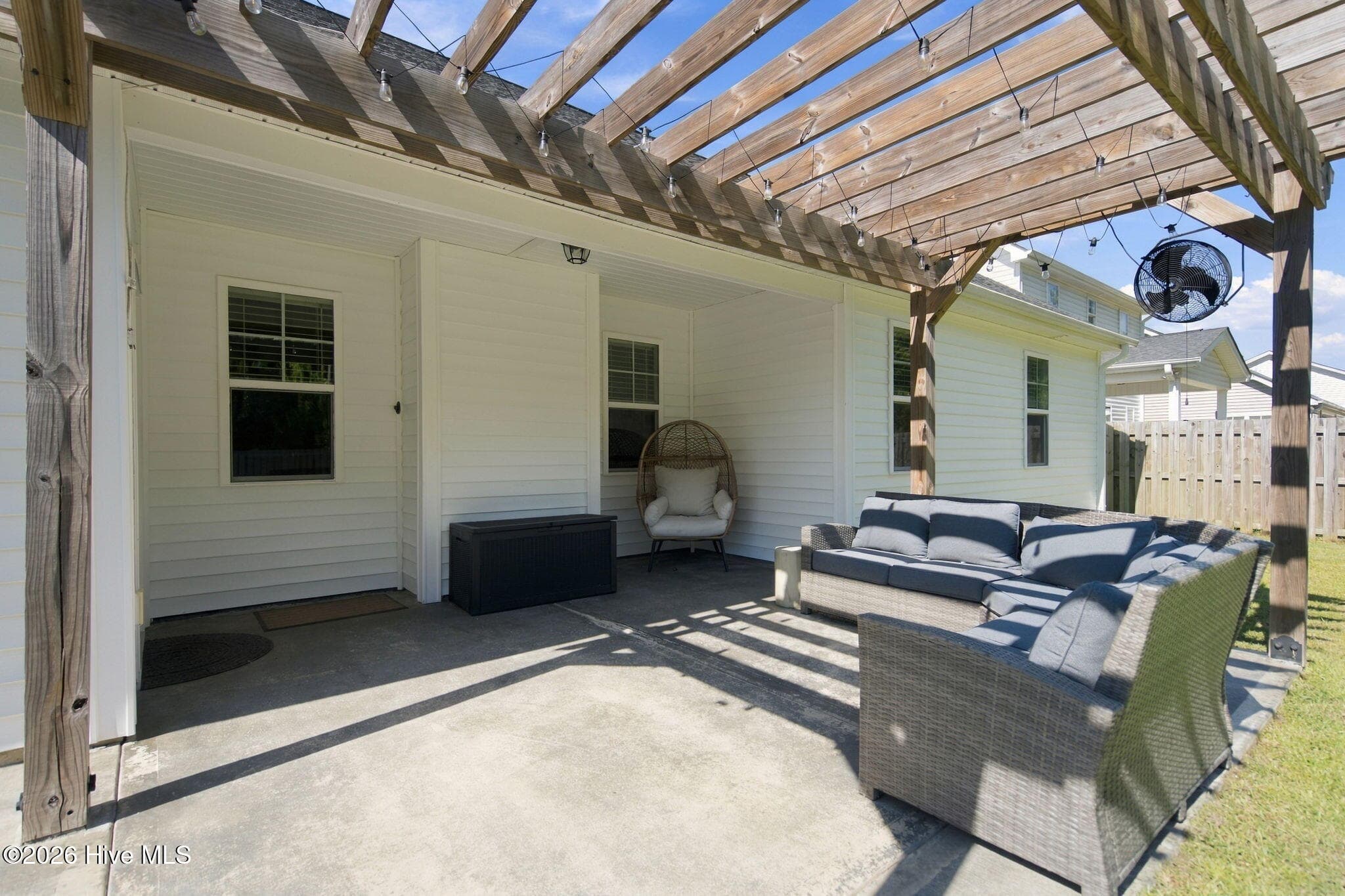 Single Family Residence at 2024 Blue Bonnet Circle, Castle Hayne, NC 28429, photo 32 of 42