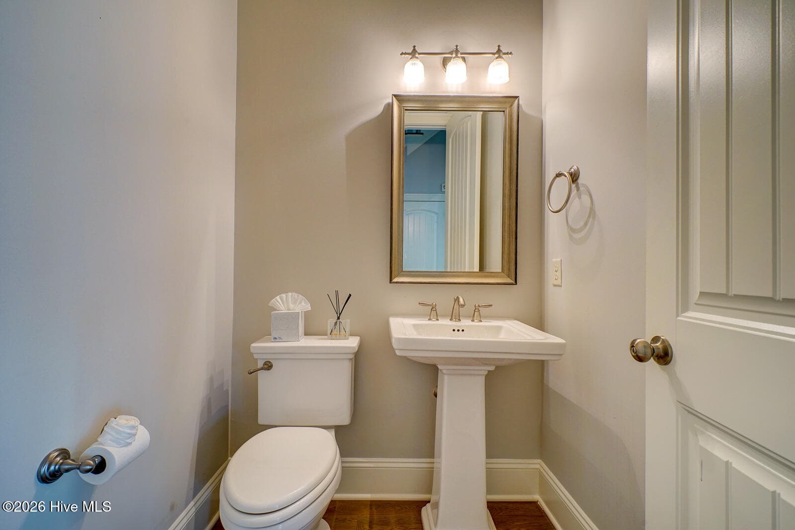 Powder Room - 5206 Old Garden Road, Wilmington, NC 28403