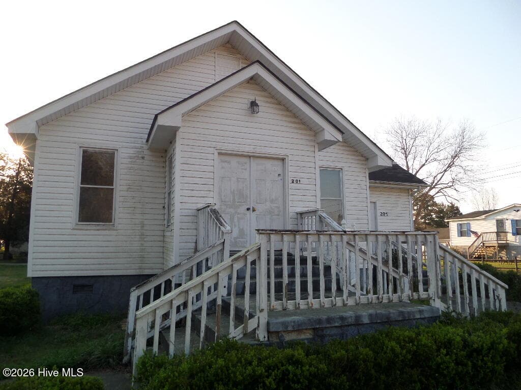 Single Family Residence at 201 Ellington Street, New Bern, NC 28560, photo 29 of 29