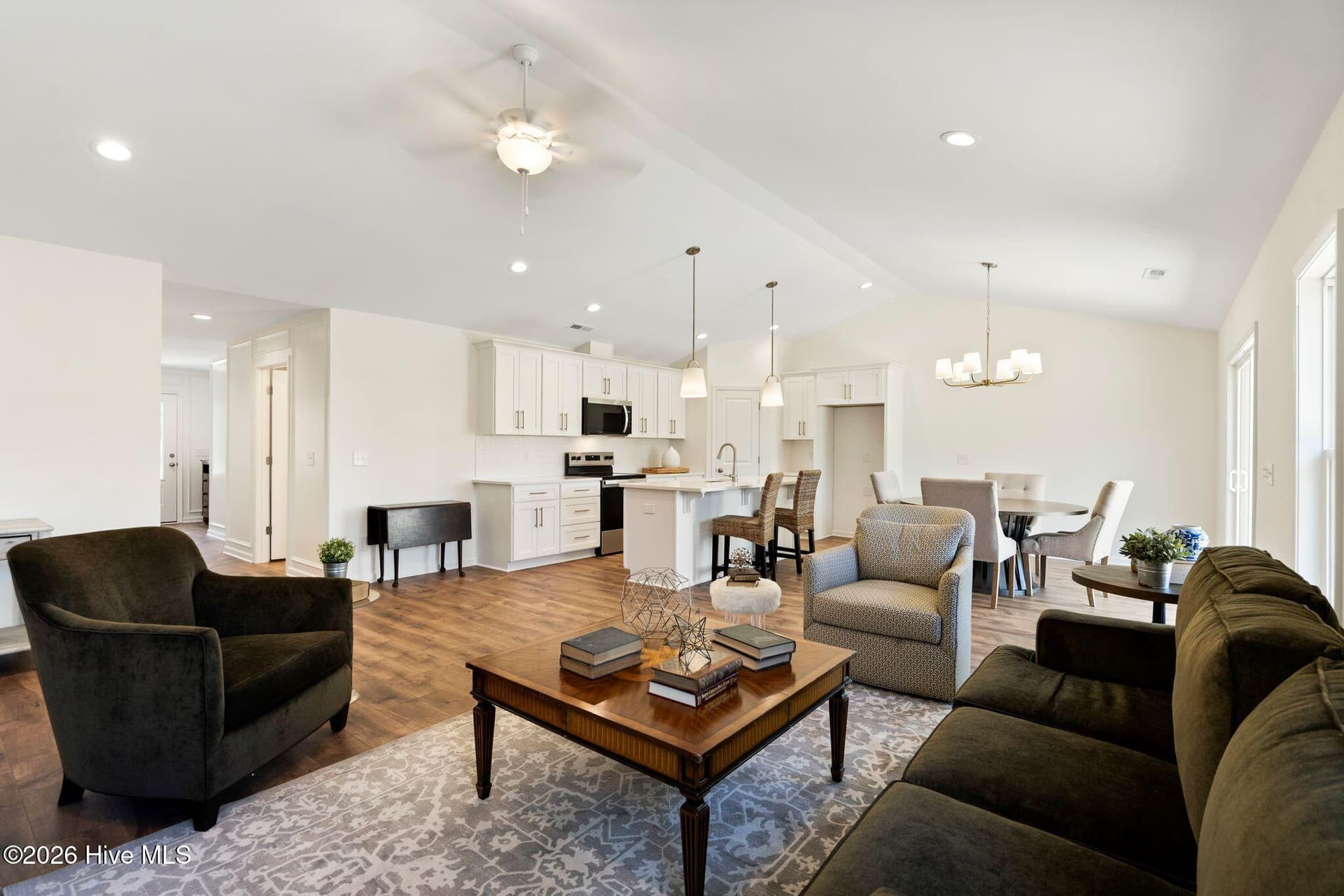 Single Family Residence at 302 Riva Ridge, Burgaw, NC 28425, photo 16 of 73