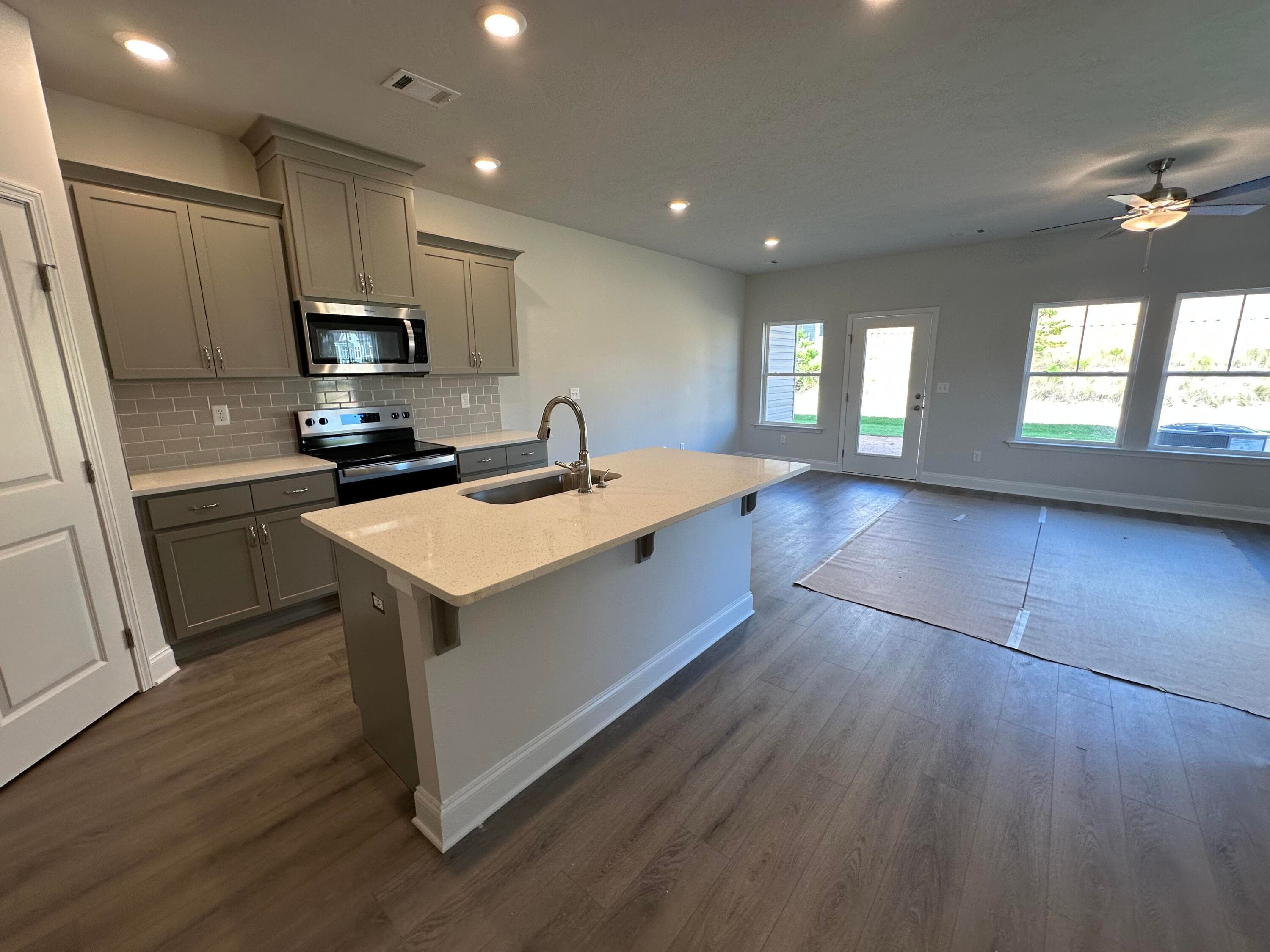 Townhouse at 649 Hampton Drive 5d, North Augusta, SC 29860, photo 14 of 63