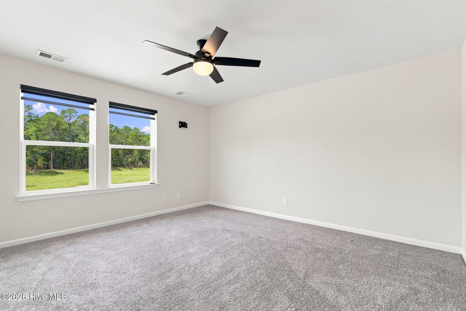 Single Family Residence at 609 Edgeside Drive SE, Bolivia, NC 28422, photo 35 of 67