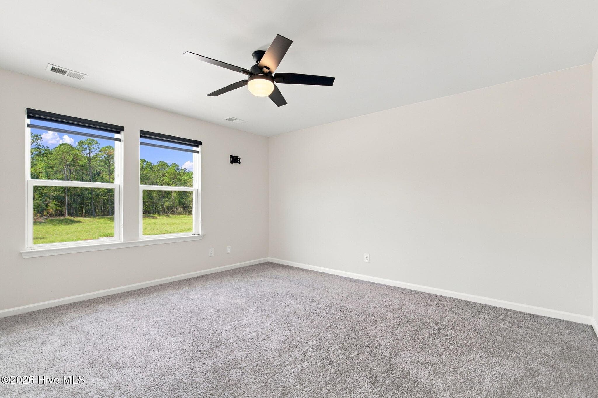 Single Family Residence at 609 Edgeside Drive SE, Bolivia, NC 28422, photo 35 of 67