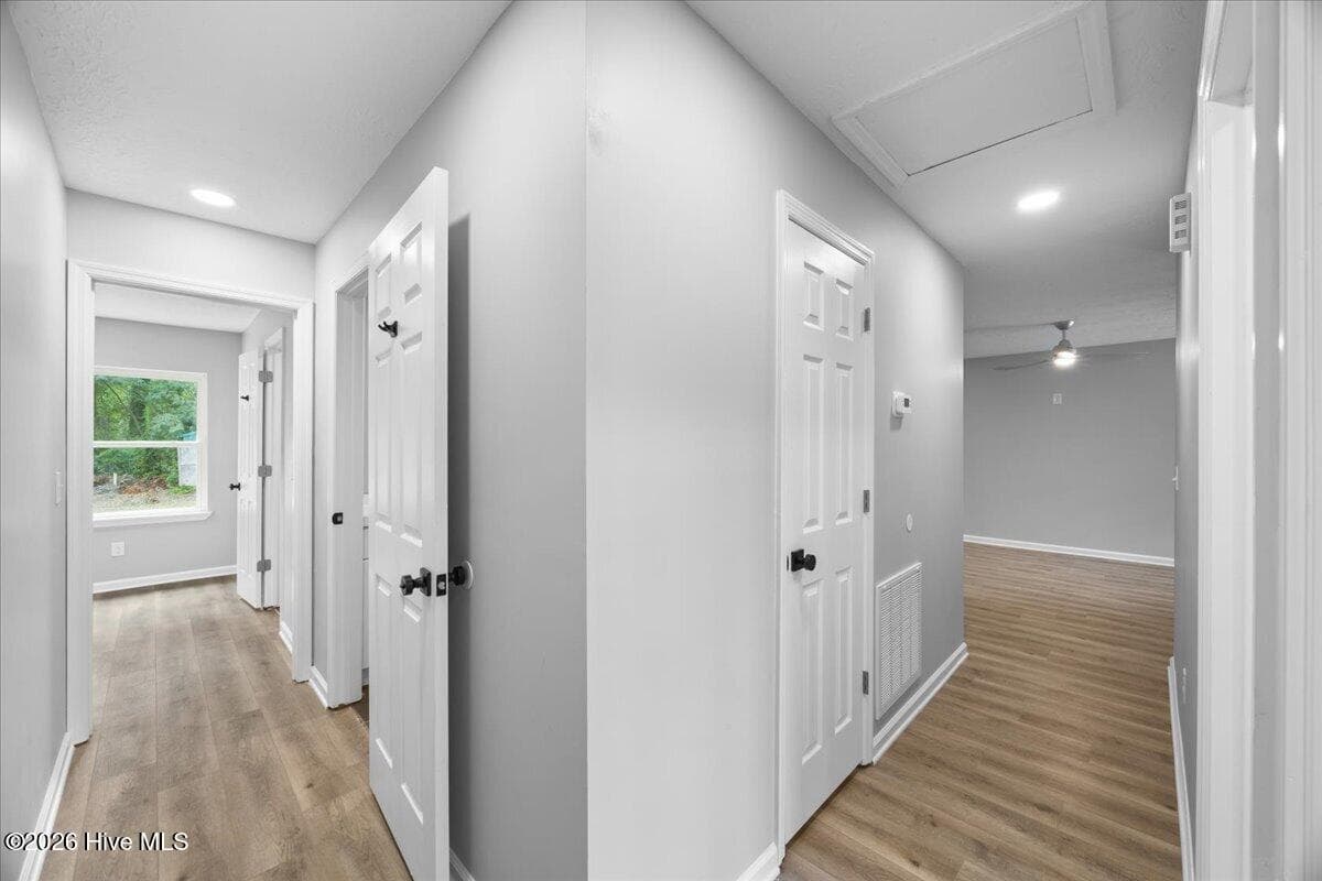 Single Family Residence at 901 Kennedy Circle, Thomson, GA 30824, photo 6 of 24