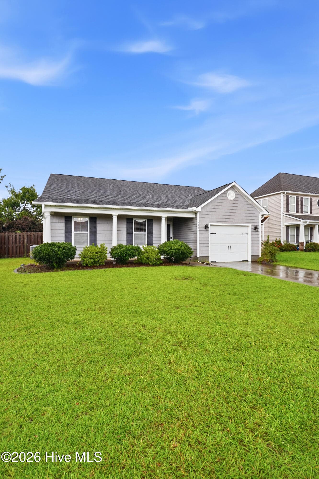 Single Family Residence at 7287 Copperfield Court, Wilmington, NC 28411, photo 2 of 46