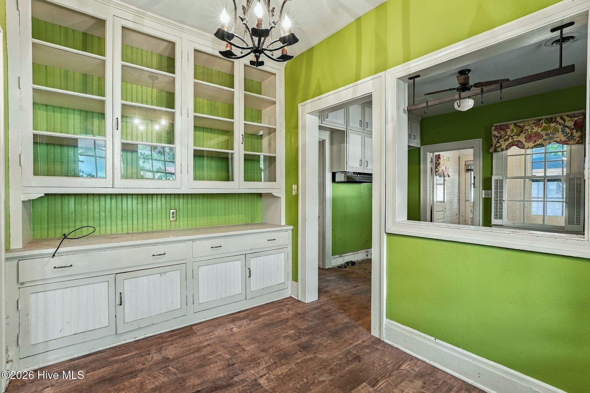 Single Family Residence at 1401 Gold Street N, Wilson, NC 27893, photo 9 of 27