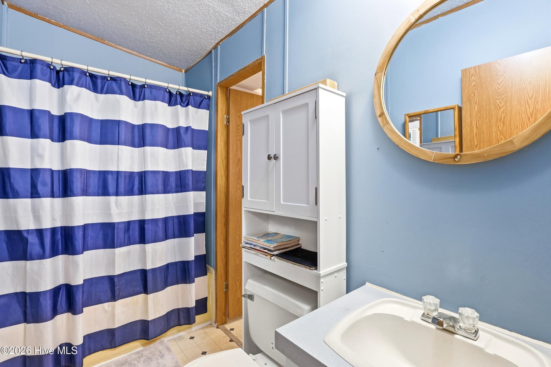 Manufactured Home at 709 Inlet Acres Drive, Wilmington, NC 28412, photo 18 of 44
