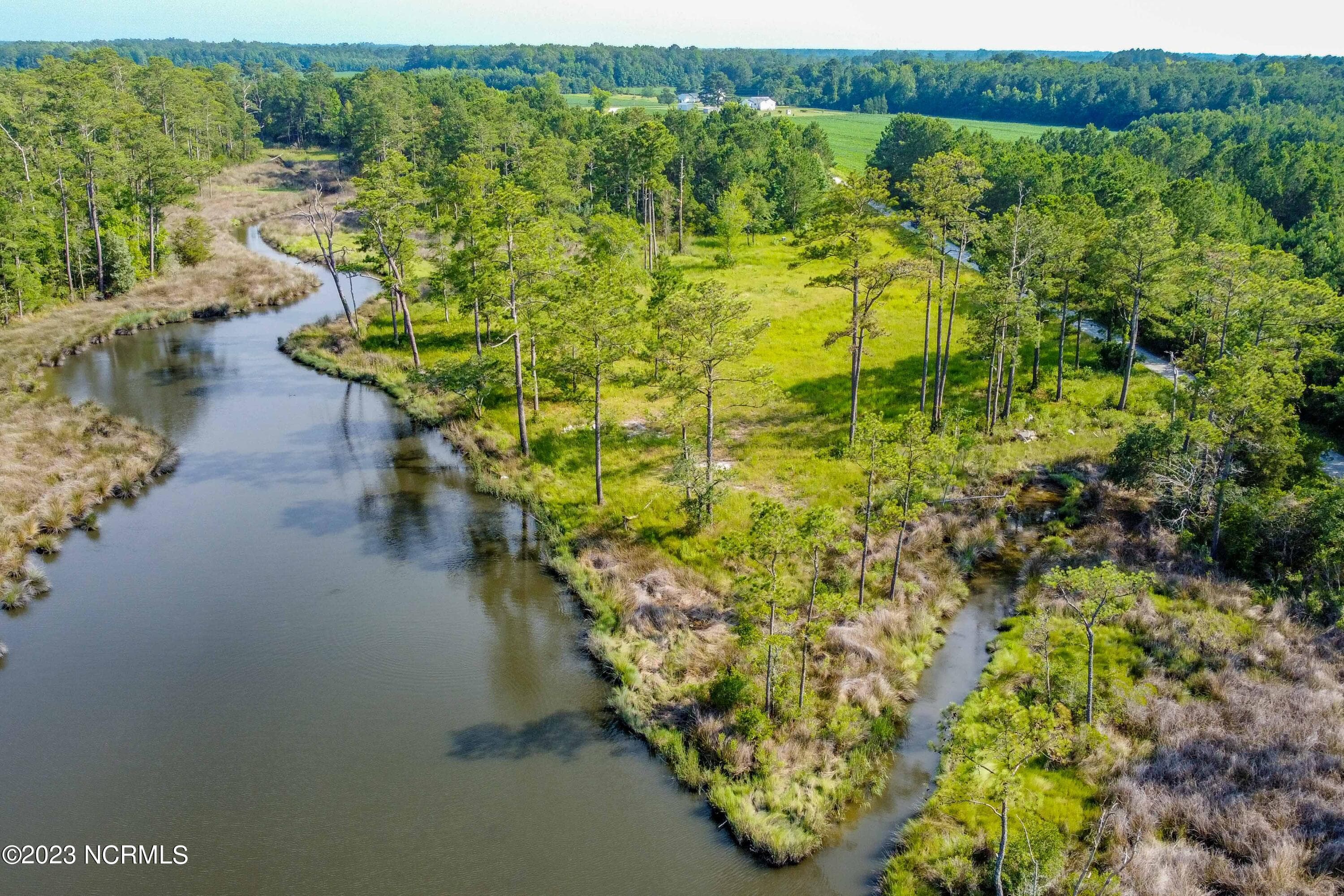 300 Cabin Creek Ln. - 300 Cabin Creek Lane, Merritt, NC 28556