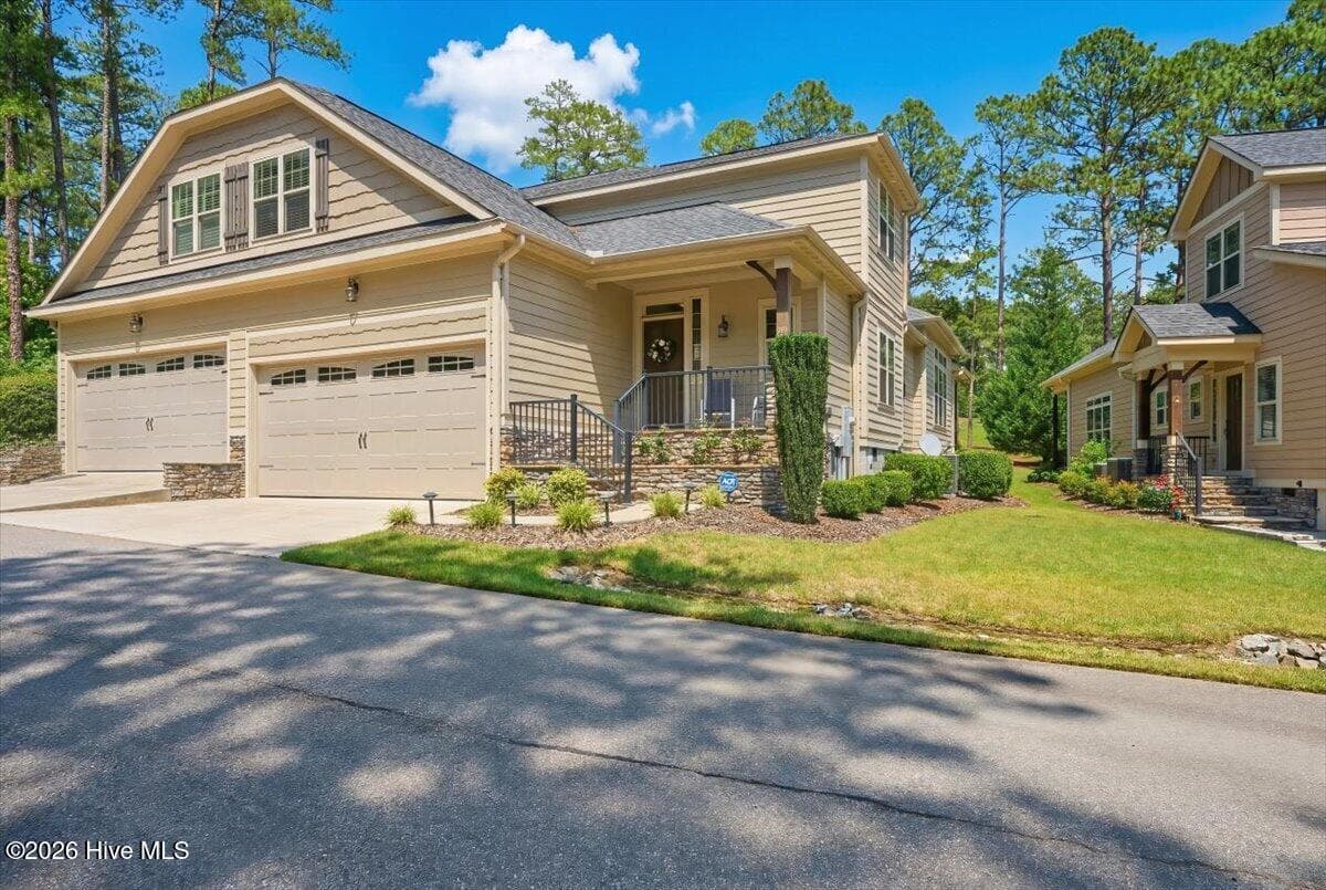 1 Robins Roost B, Whispering Pines, NC 28327