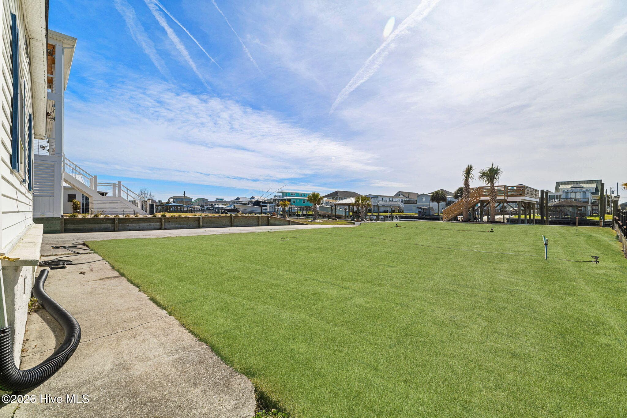 Manufactured Home at 9105 W 9th Street, Surf City, NC 28445, photo 16 of 73