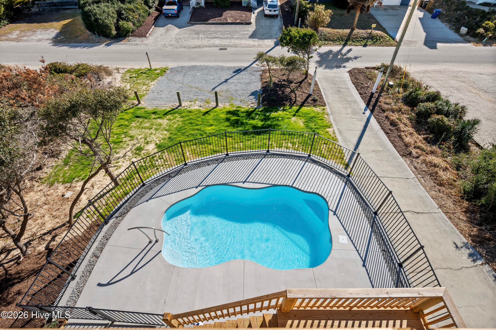 Single Family Residence at 1004 Ocean Drive, Emerald Isle, NC 28594, photo 41 of 48