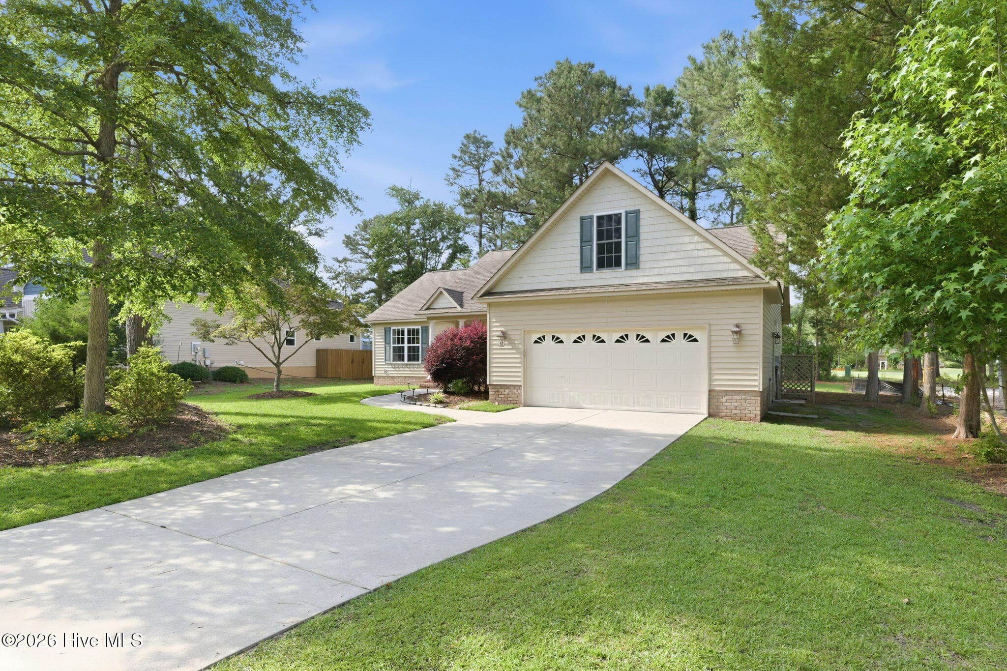Single Family Residence at 1007 Barkentine Drive, New Bern, NC 28560, photo 34 of 60