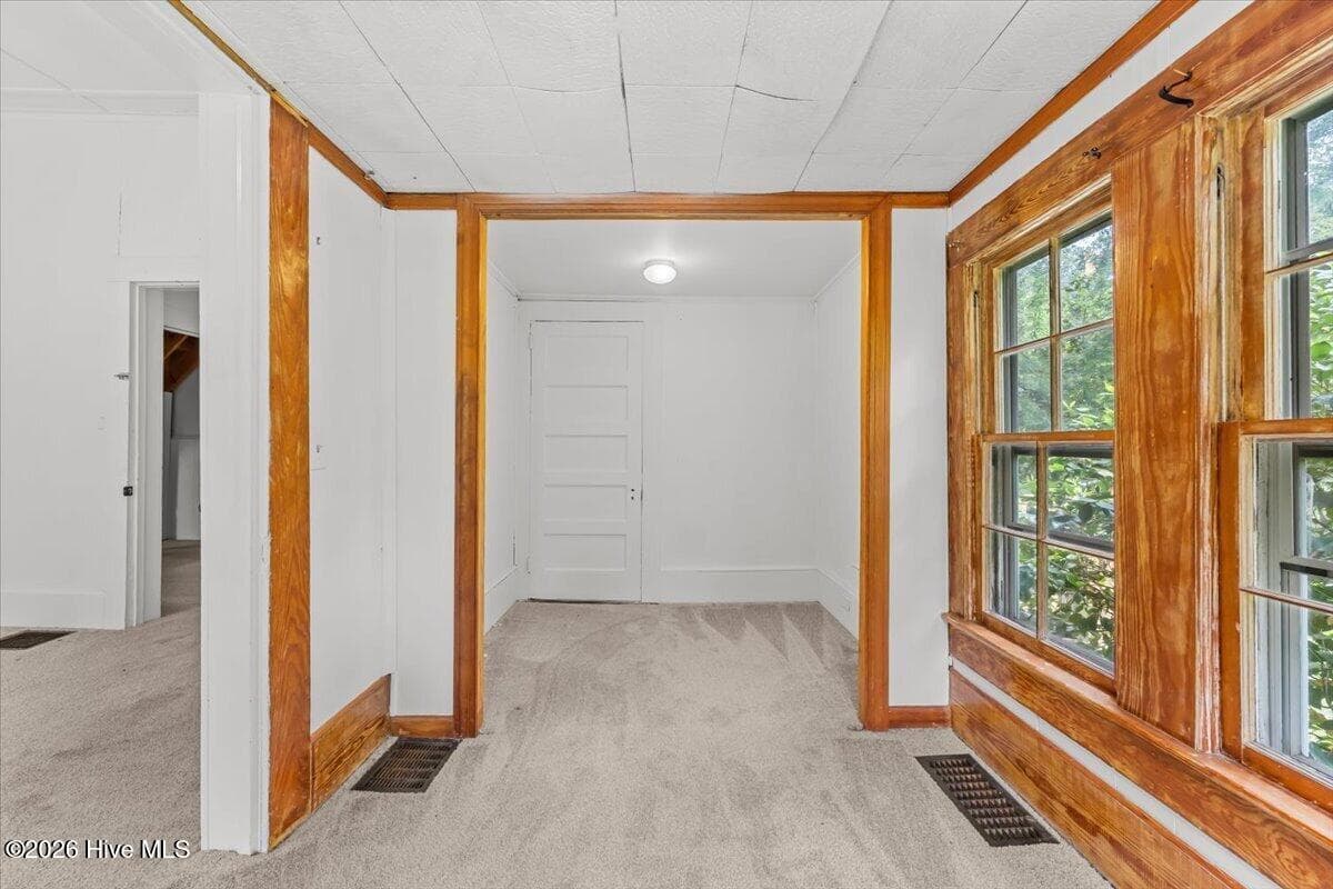 Single Family Residence at 510 Summit Street, Carthage, NC 28327, photo 7 of 26