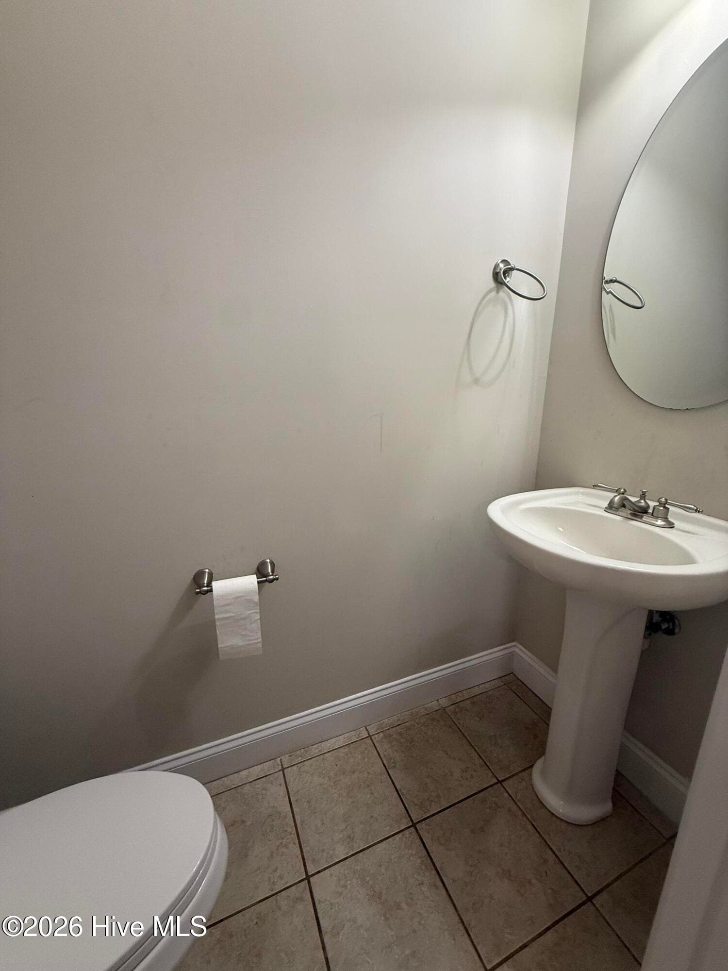 Townhouse at 2204 Dovedale Drive B, Greenville, NC 27834, photo 11 of 28