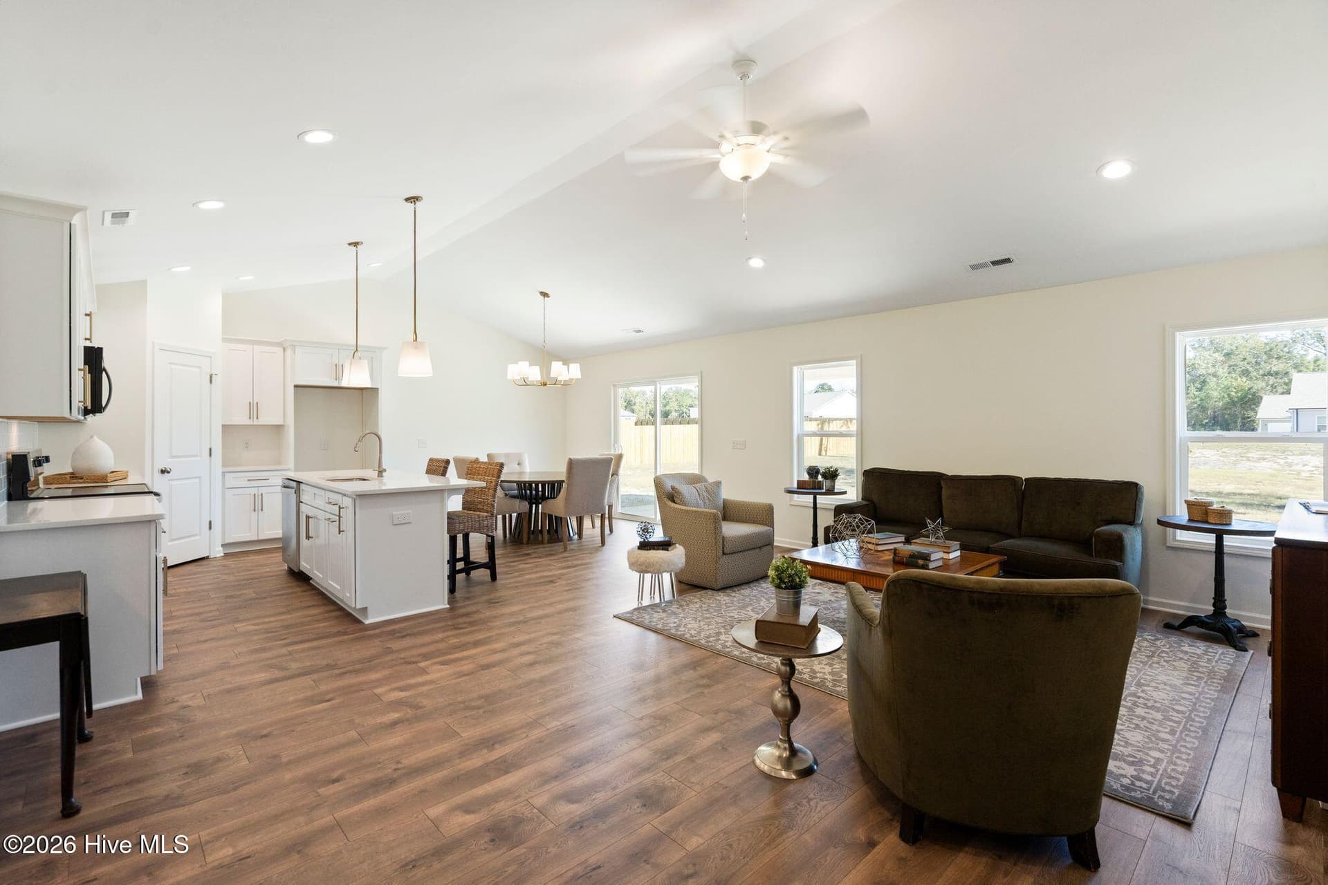 Single Family Residence at 302 Riva Ridge, Burgaw, NC 28425, photo 17 of 73