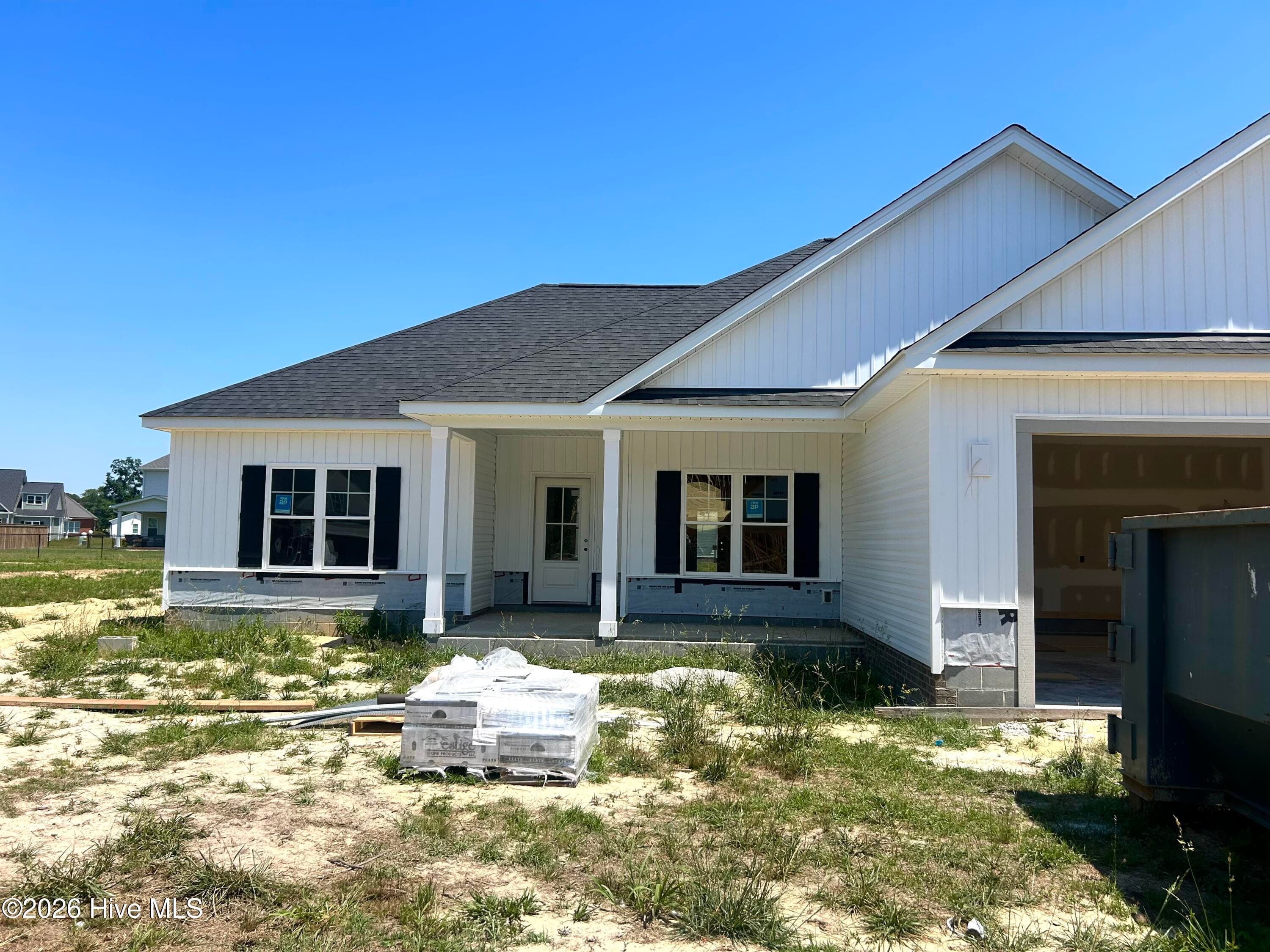 Single Family Residence at 3731 Chatsworth Drive, La Grange, NC 28551, photo 5 of 92
