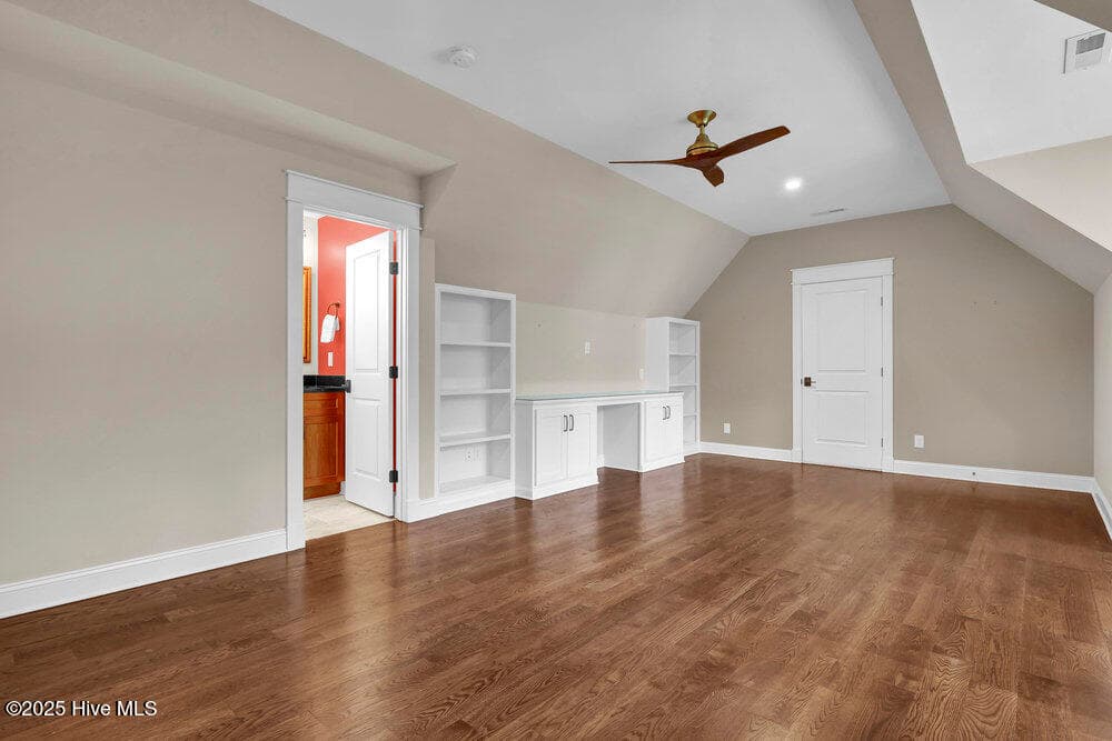 3rd bedroom with full bath/office/flex space - 3623 White Cliffs Drive, Castle Hayne, NC 28429