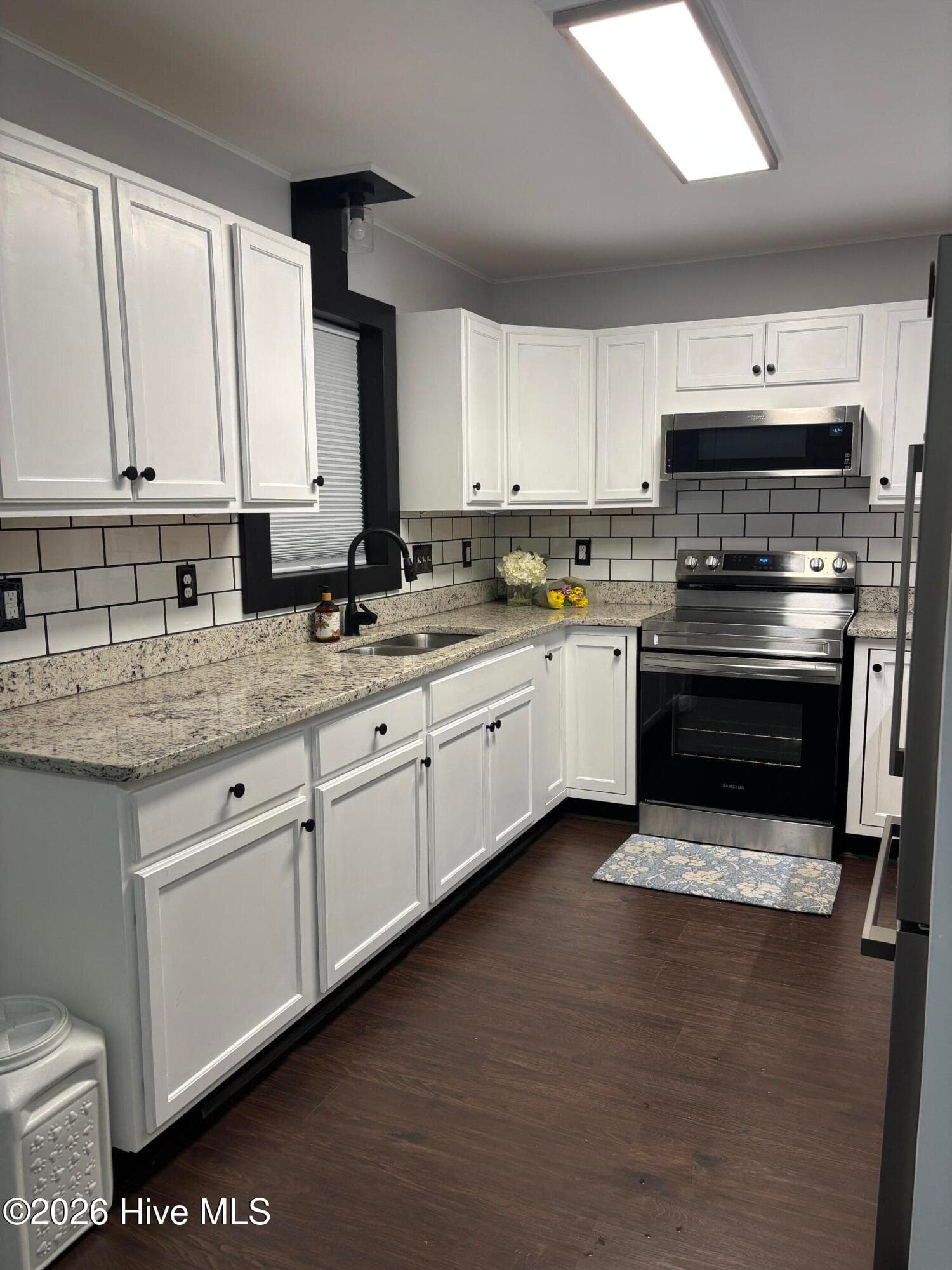 kitchen - 402 Main Street, Speed, NC 27881