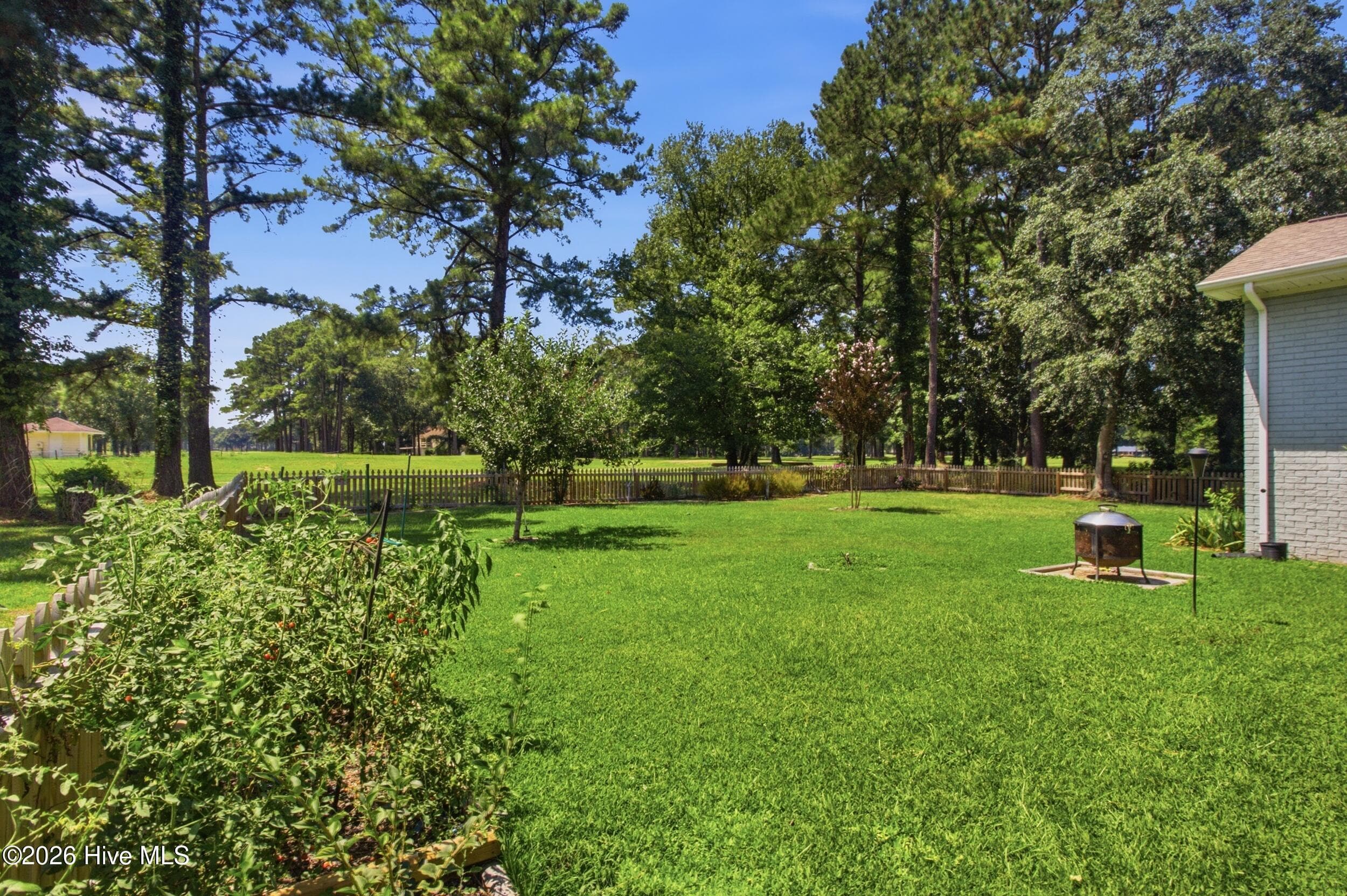 Back - 701 Plantation Drive, New Bern, NC 28562