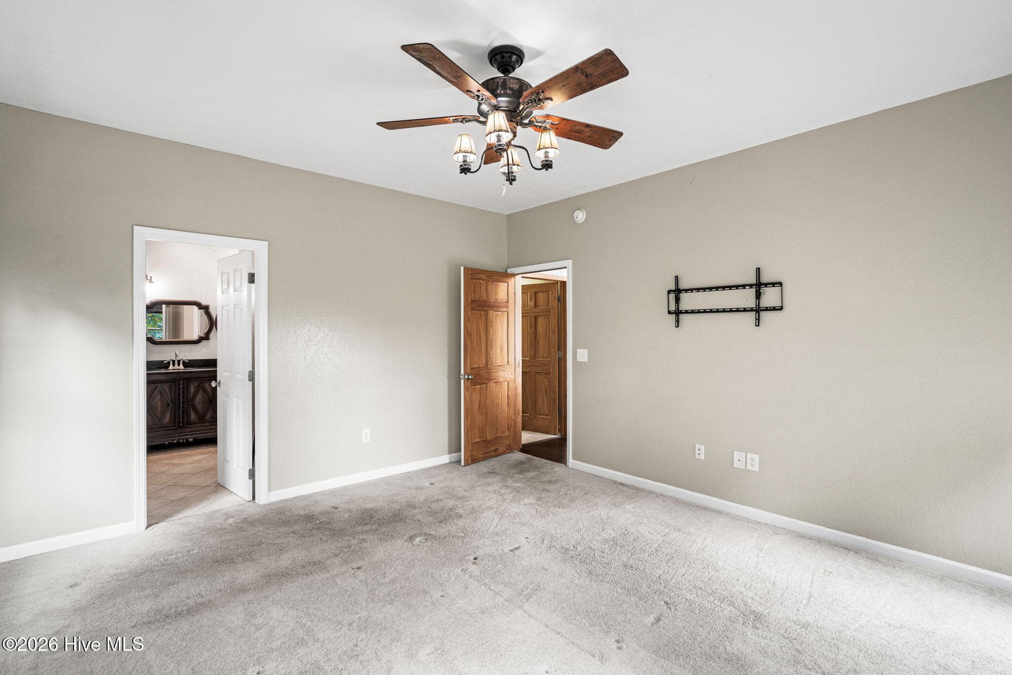 Single Family Residence at 175 Bear Trace, Brasstown, NC 28902, photo 24 of 47