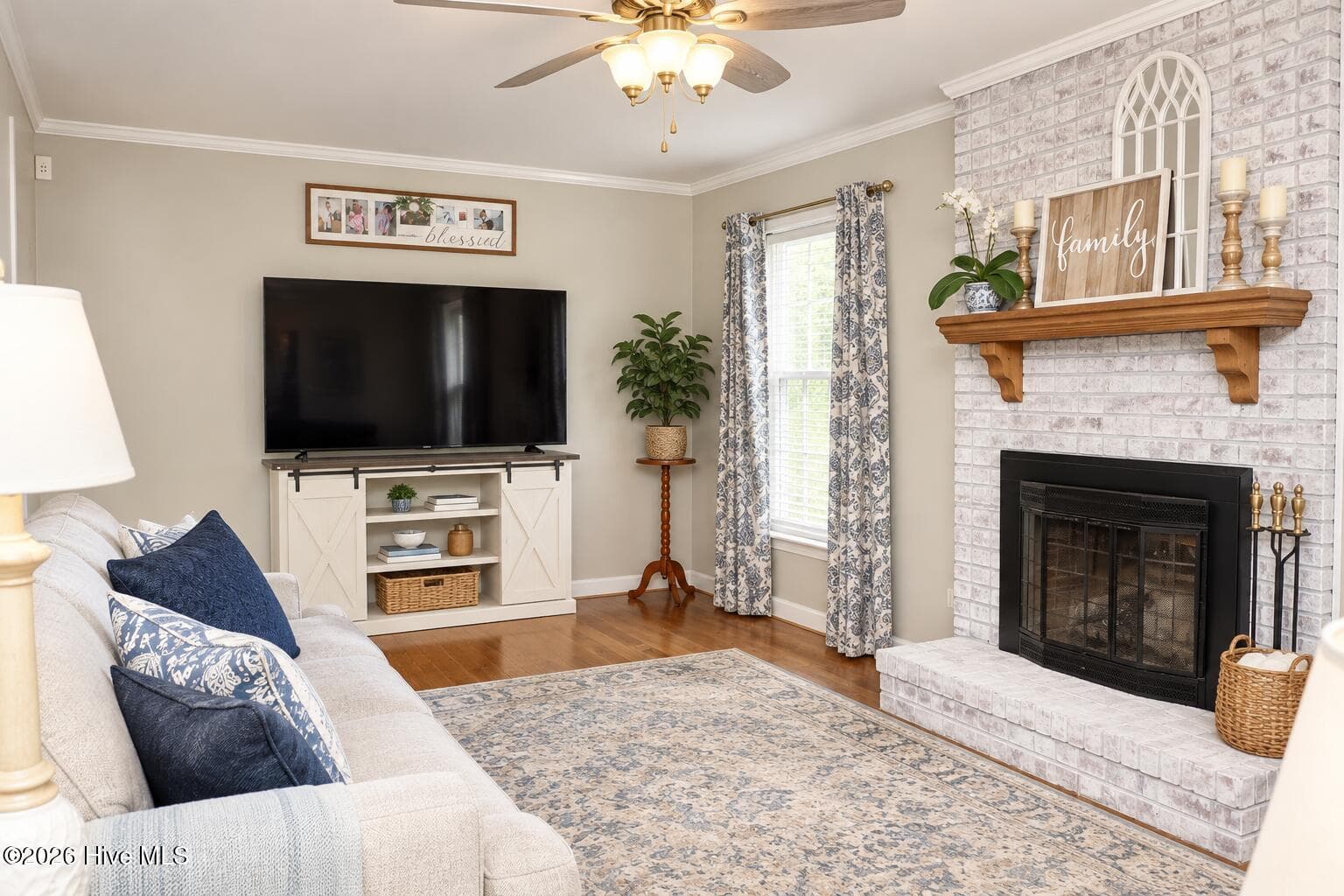 Single Family Residence at 124 Country Place, Washington, NC 27889, photo 7 of 29
