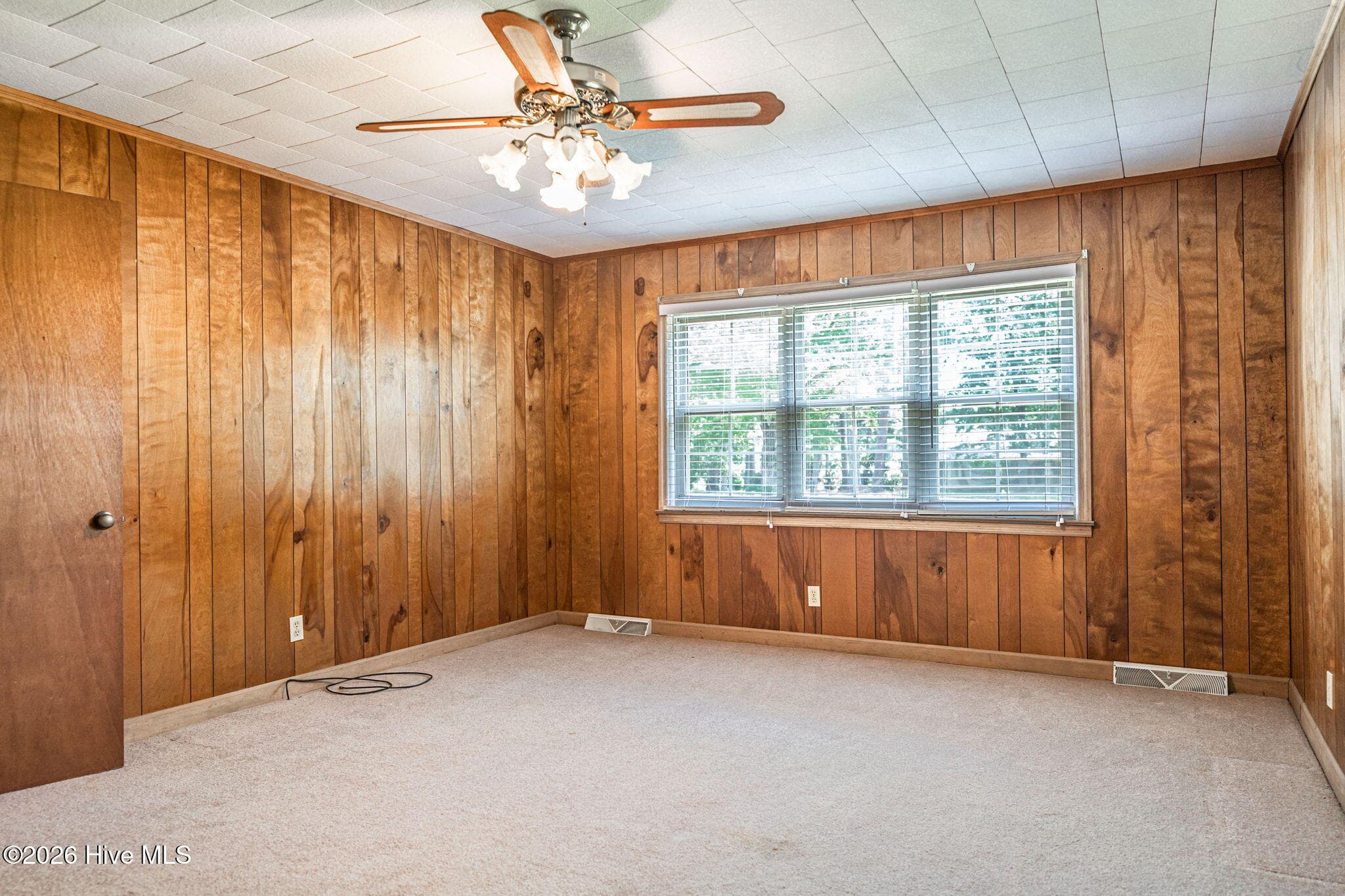 Single Family Residence at 744 Mount Carmel Road, Carthage, NC 28327, photo 6 of 28