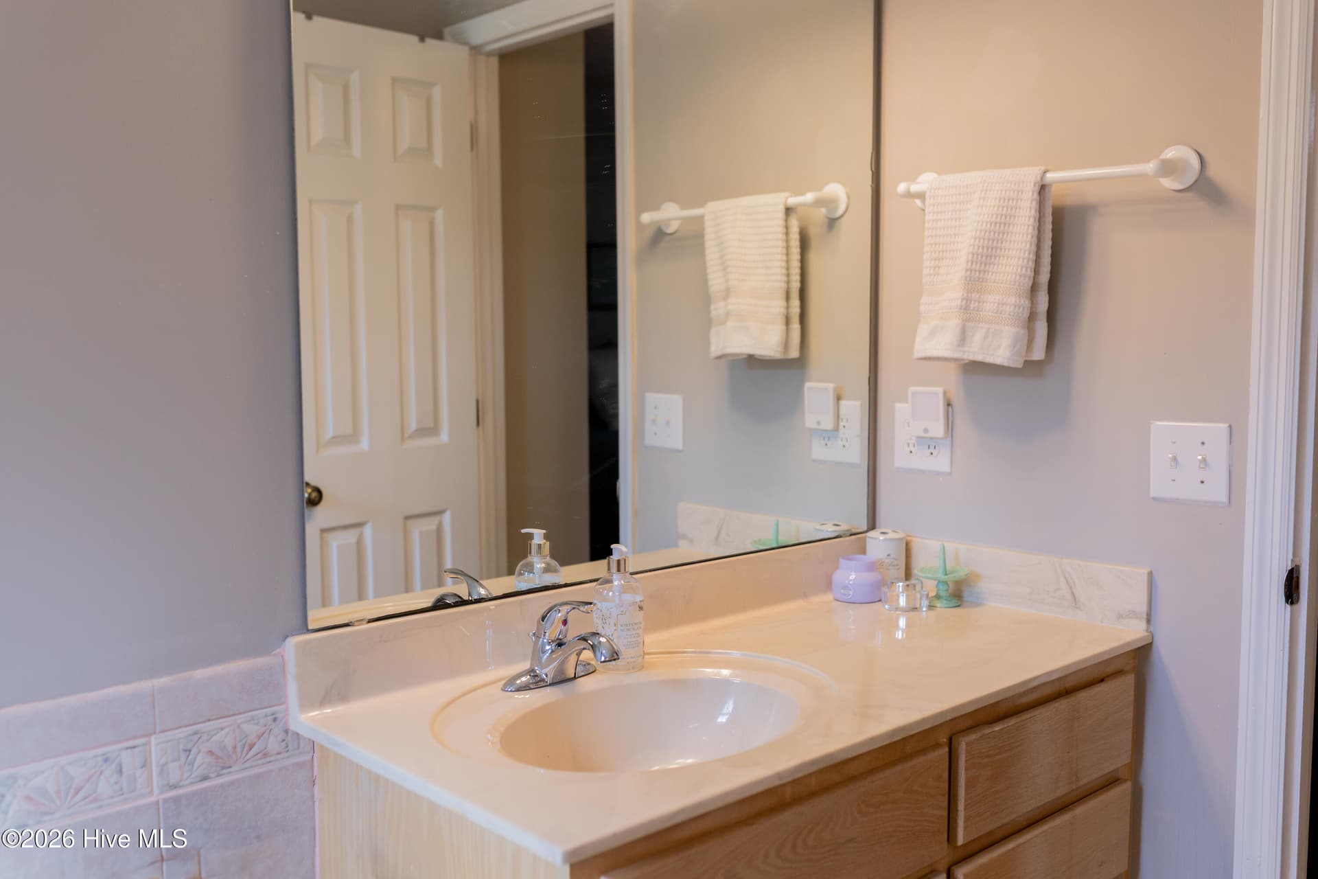 Single Family Residence at 3172 Windward Village Lane SW, Supply, NC 28462, photo 2 of 4