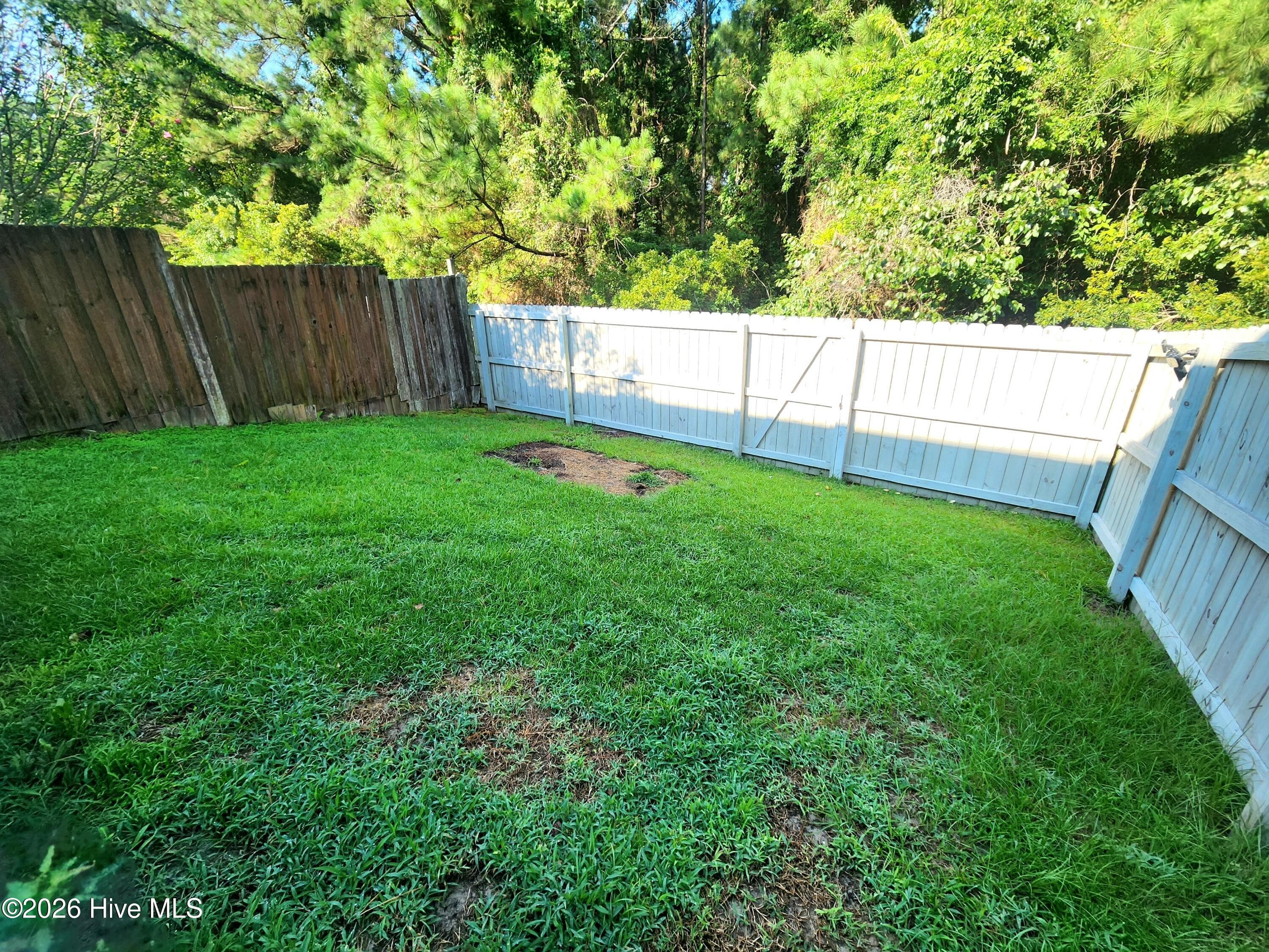 Fenced Yard - 182 Kelly Circle, Hubert, NC 28539