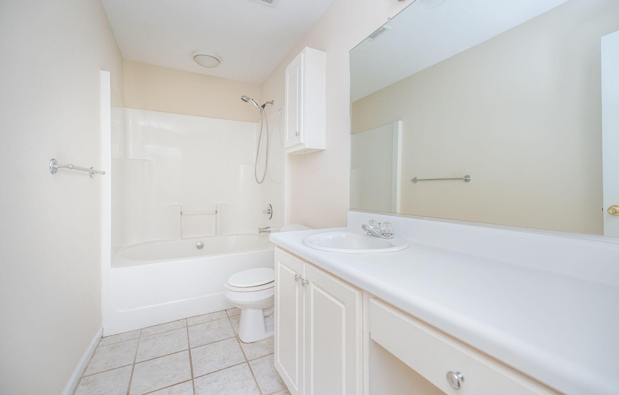 Townhouse at 2330 Lions Gate Drive, Augusta, GA 30909, photo 18 of 29