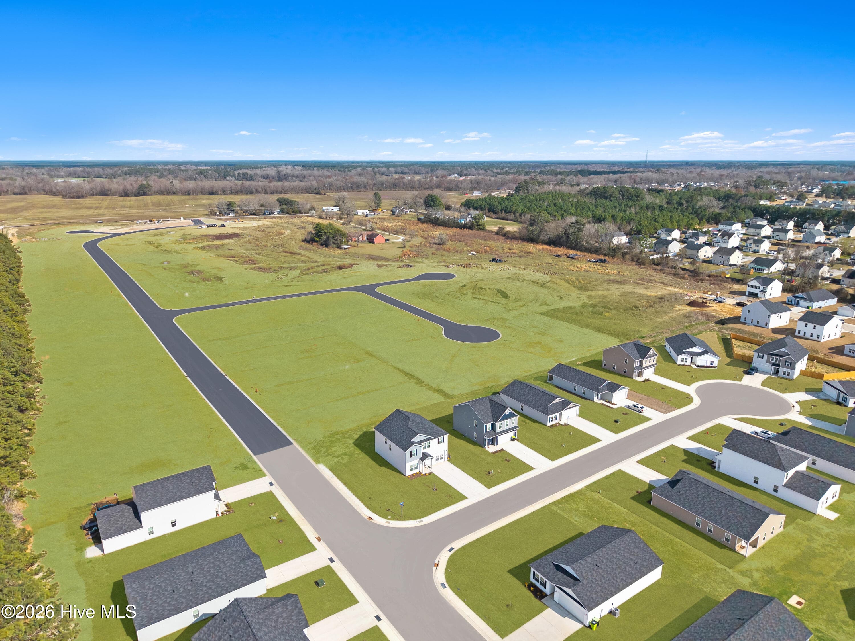 Aerial Shots - 141 N Squires Run Lane, Richlands, NC 28574