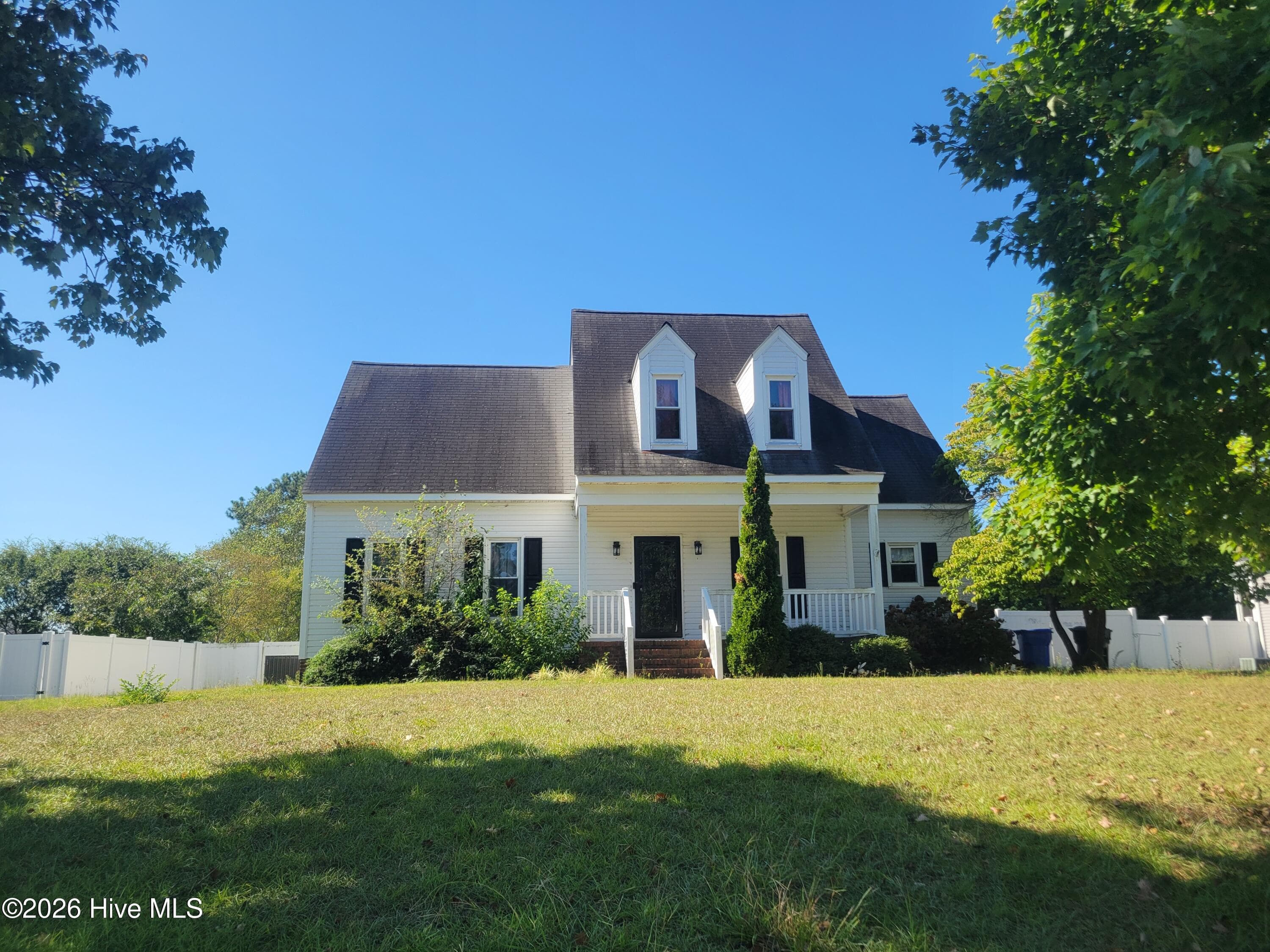 Single Family Residence at 4511 Bobwhite Trail N, Wilson, NC 27896, photo 4 of 63