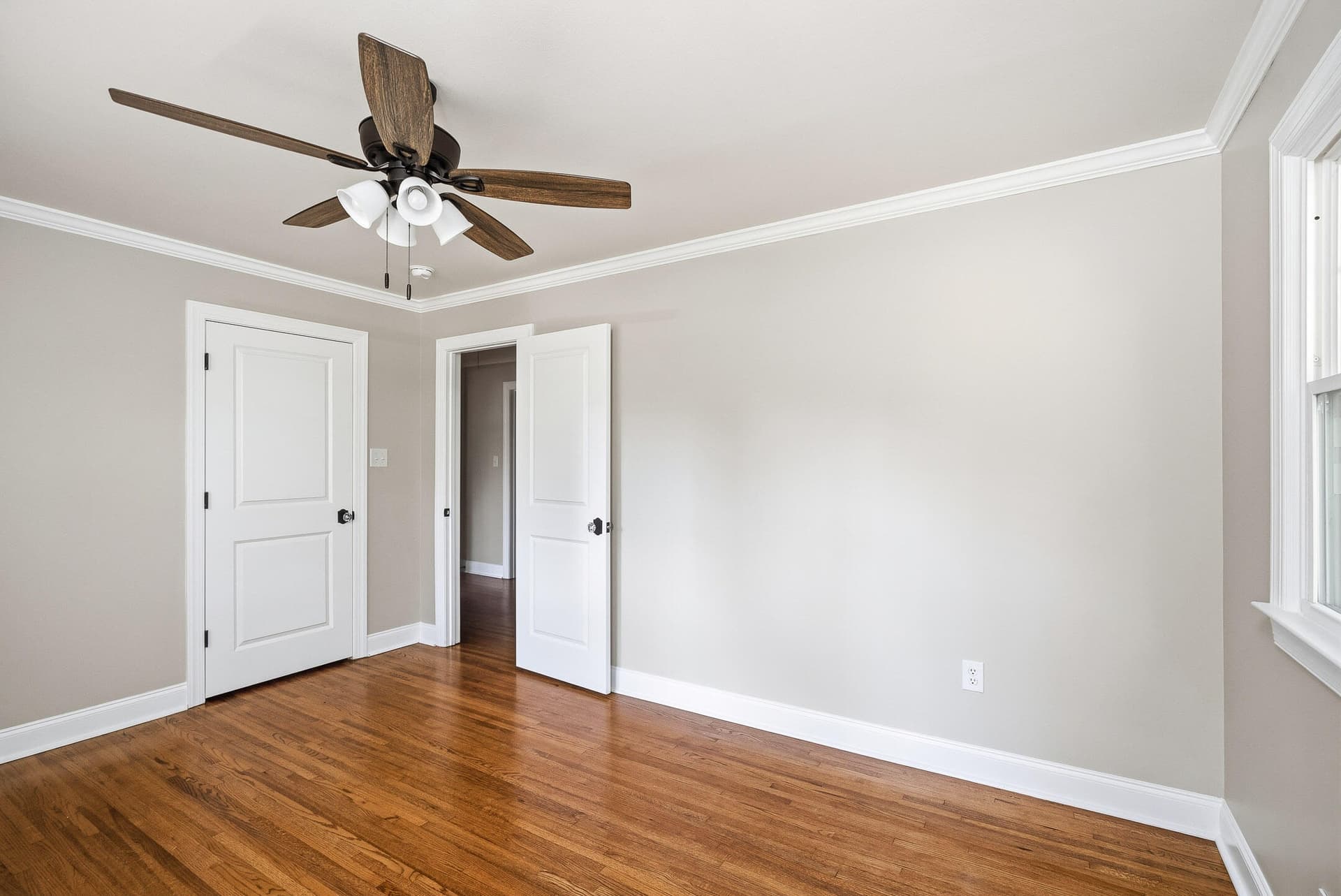 Single Family Residence at 302 Barnard Avenue, Aiken, SC 29801, photo 48 of 58