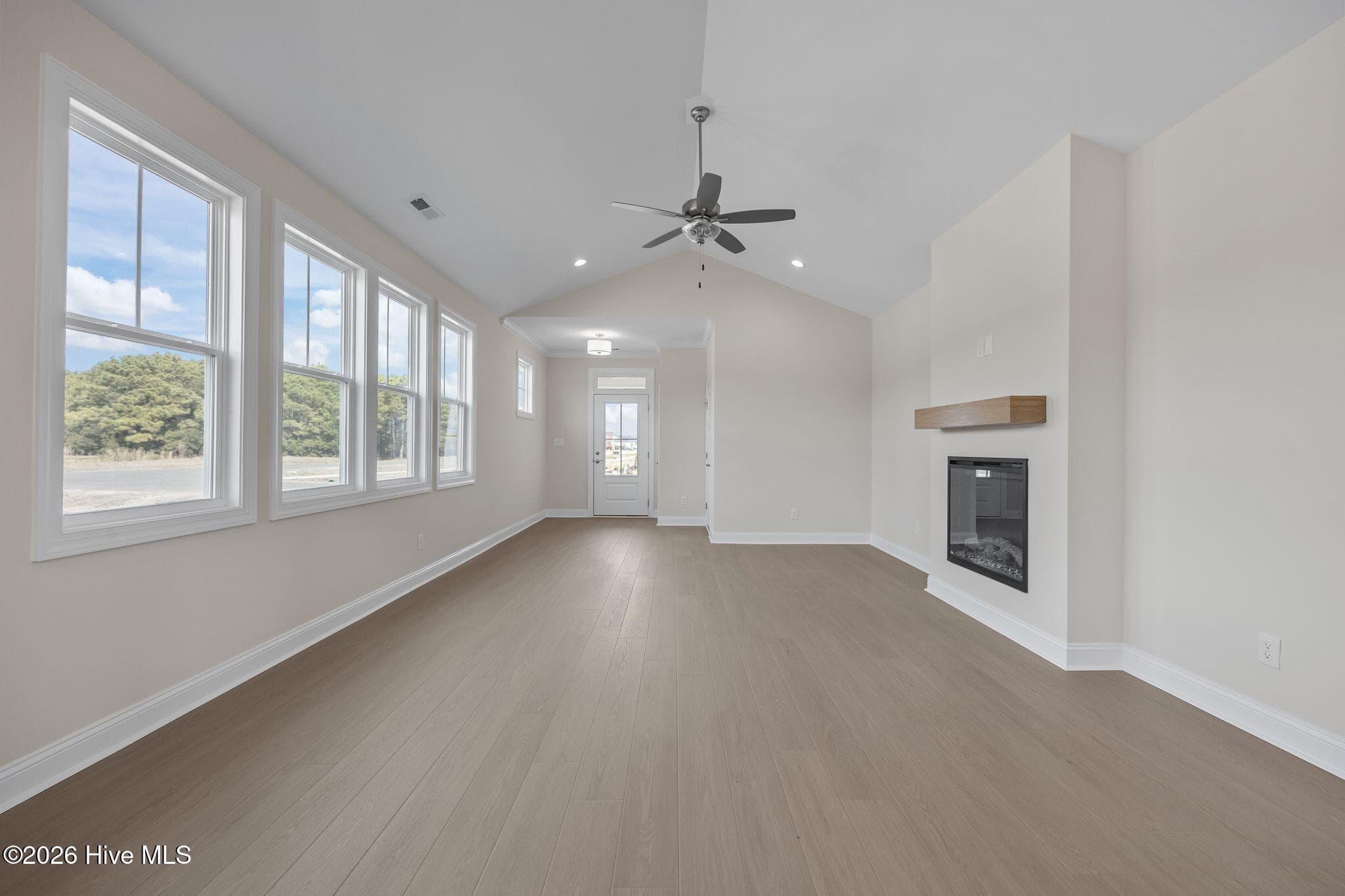 Single Family Residence at 102 Golden Finch Drive, Beaufort, NC 28516, photo 43 of 93