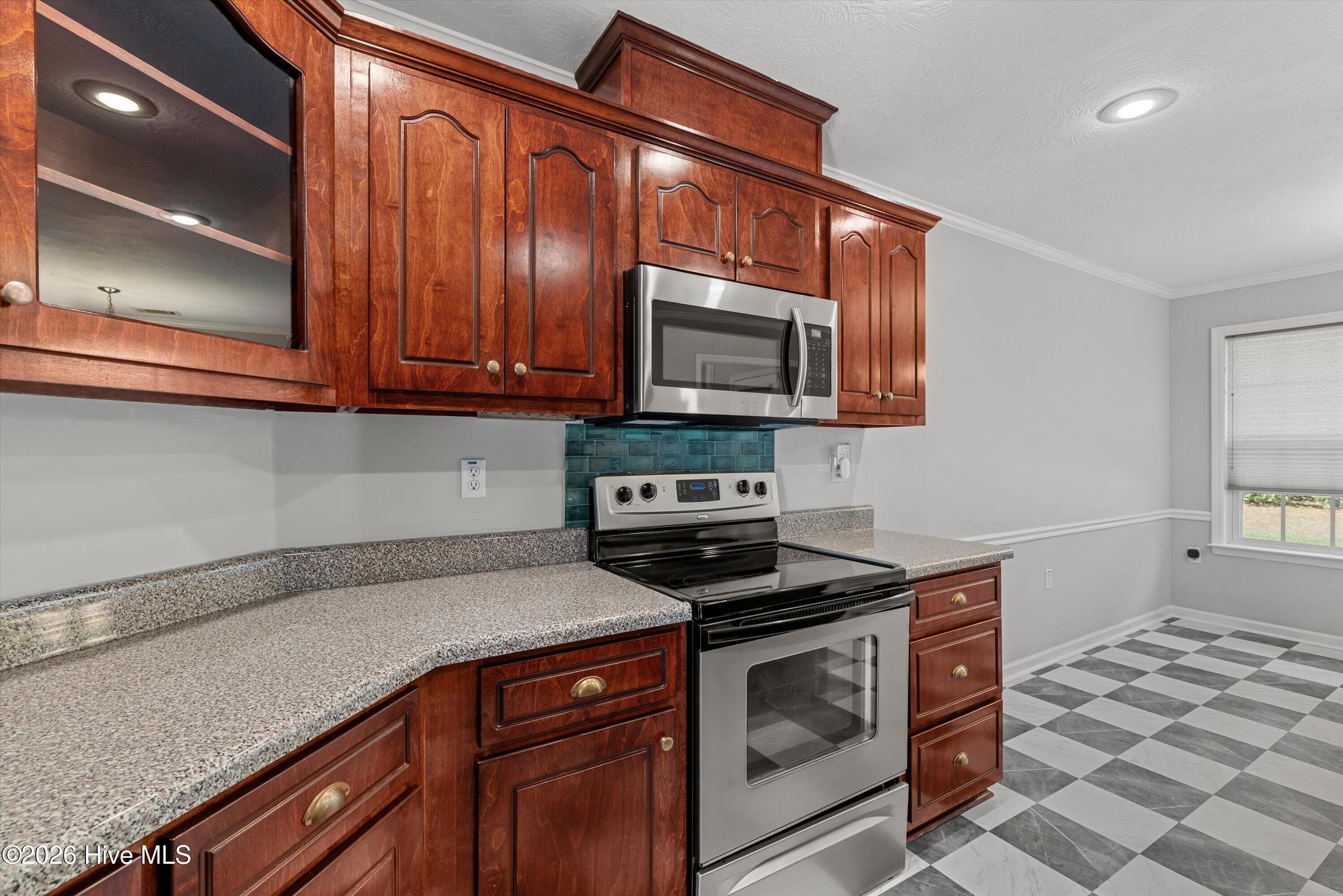 Single Family Residence at 1362 Oakridge Plantation Road, Hephzibah, GA 30815, photo 14 of 43