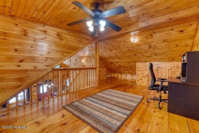 Single Family Residence at 158 Red Oak Forest Lane, Murphy, NC 28906, photo 27 of 59