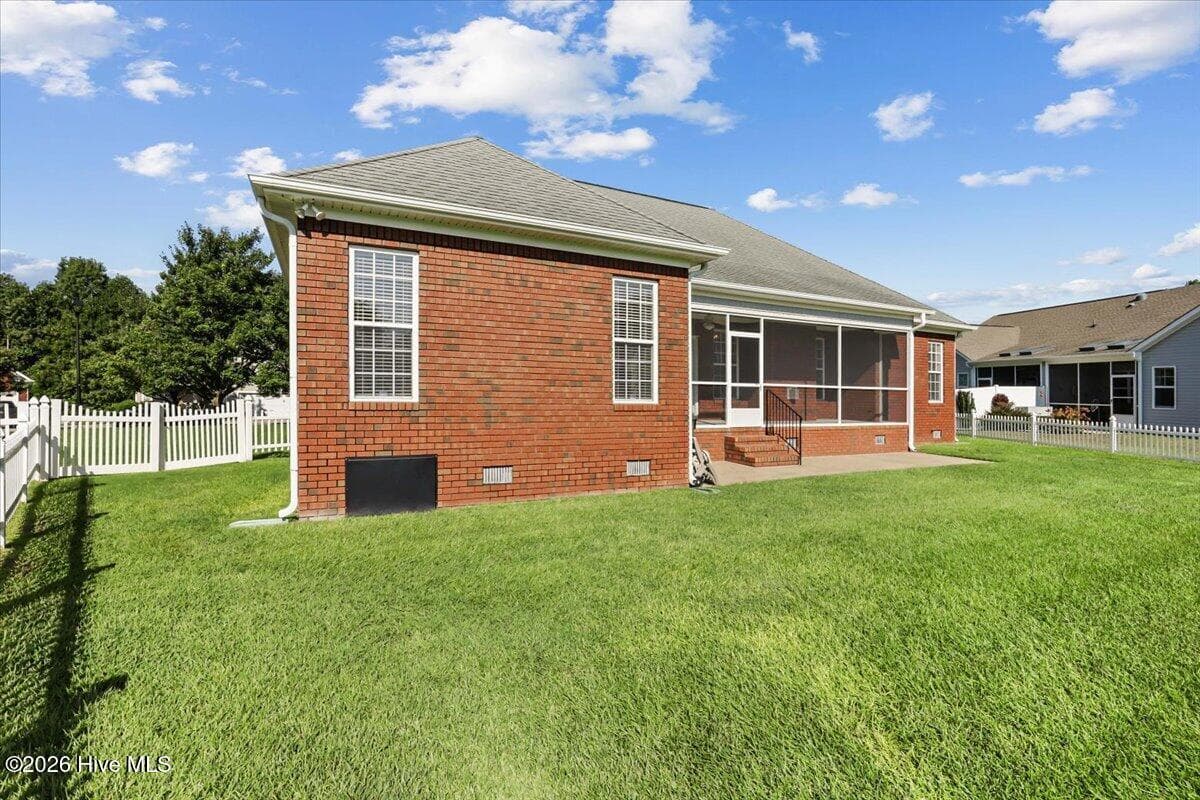 Single Family Residence at 207 Kingston Circle, Goldsboro, NC 27530, photo 41 of 44