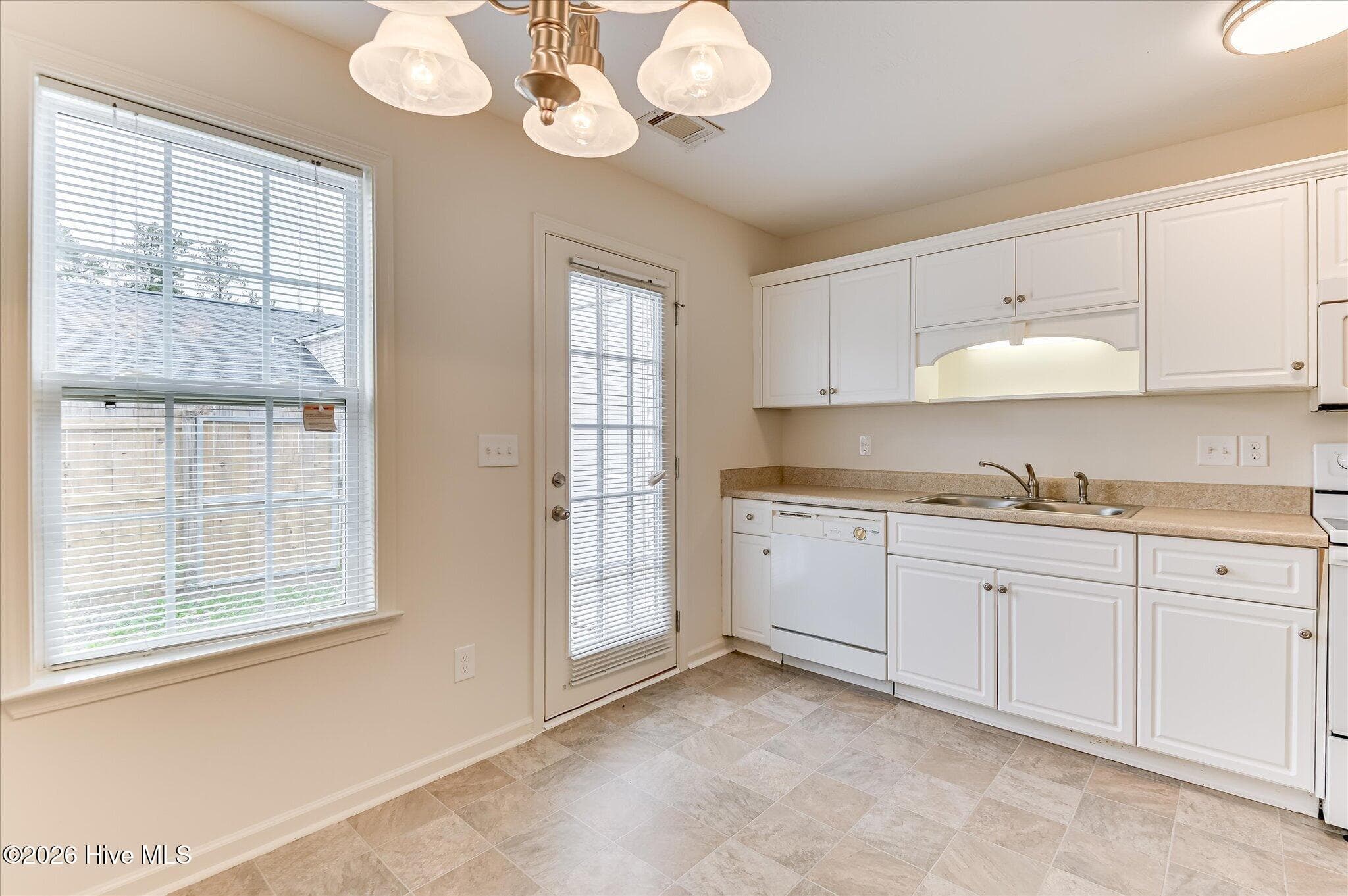 Townhouse at 1808 Lauren Lane, Augusta, GA 30909, photo 17 of 32
