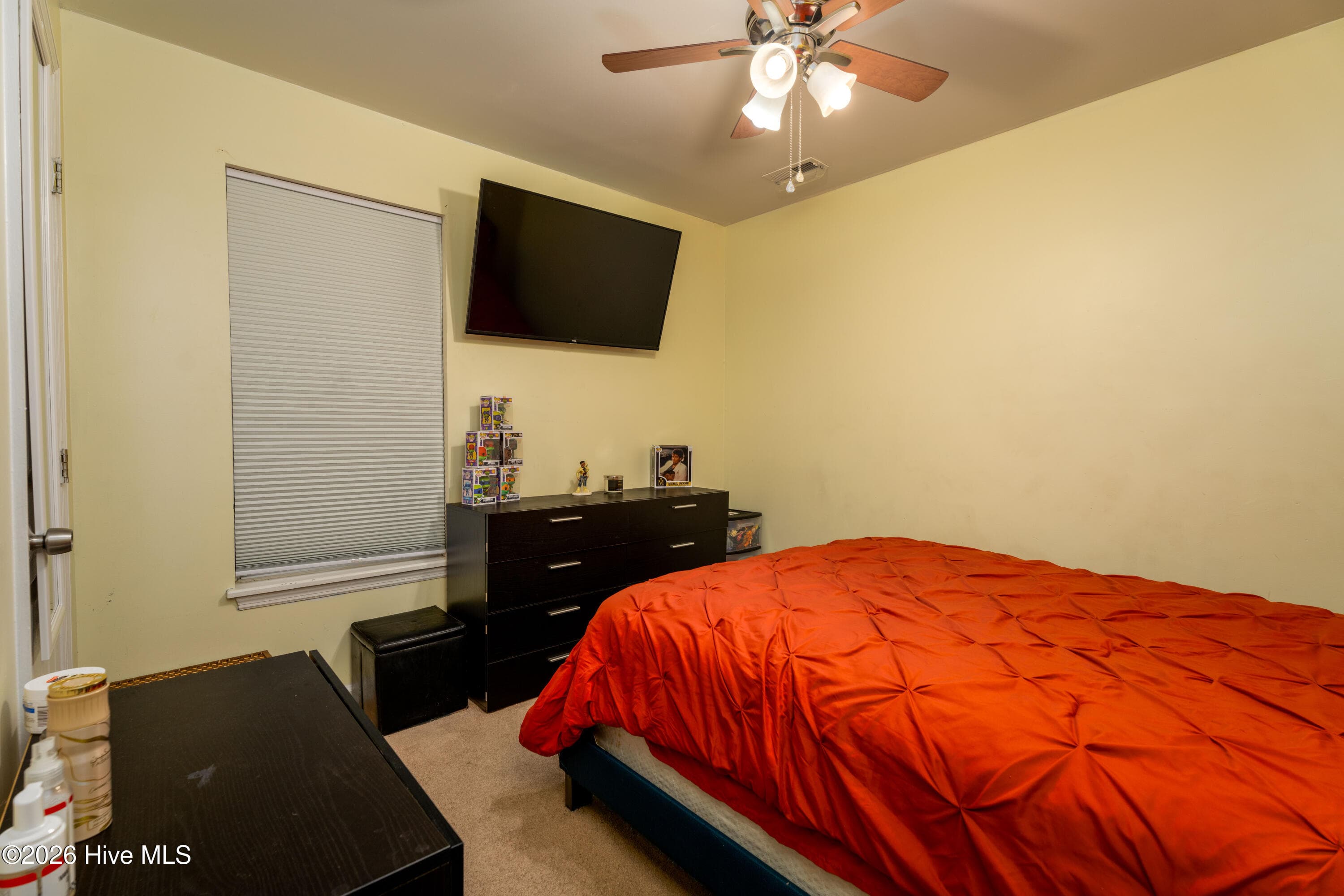 Single Family Residence at 405 Chaps Court, Jacksonville, NC 28546, photo 37 of 71