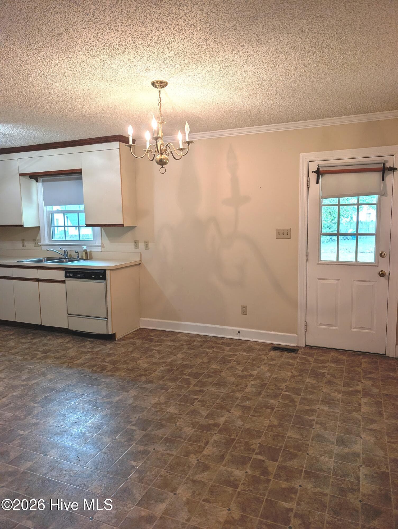 Single Family Residence at 2721 Tilghman Road N, Wilson, NC 27896, photo 4 of 14