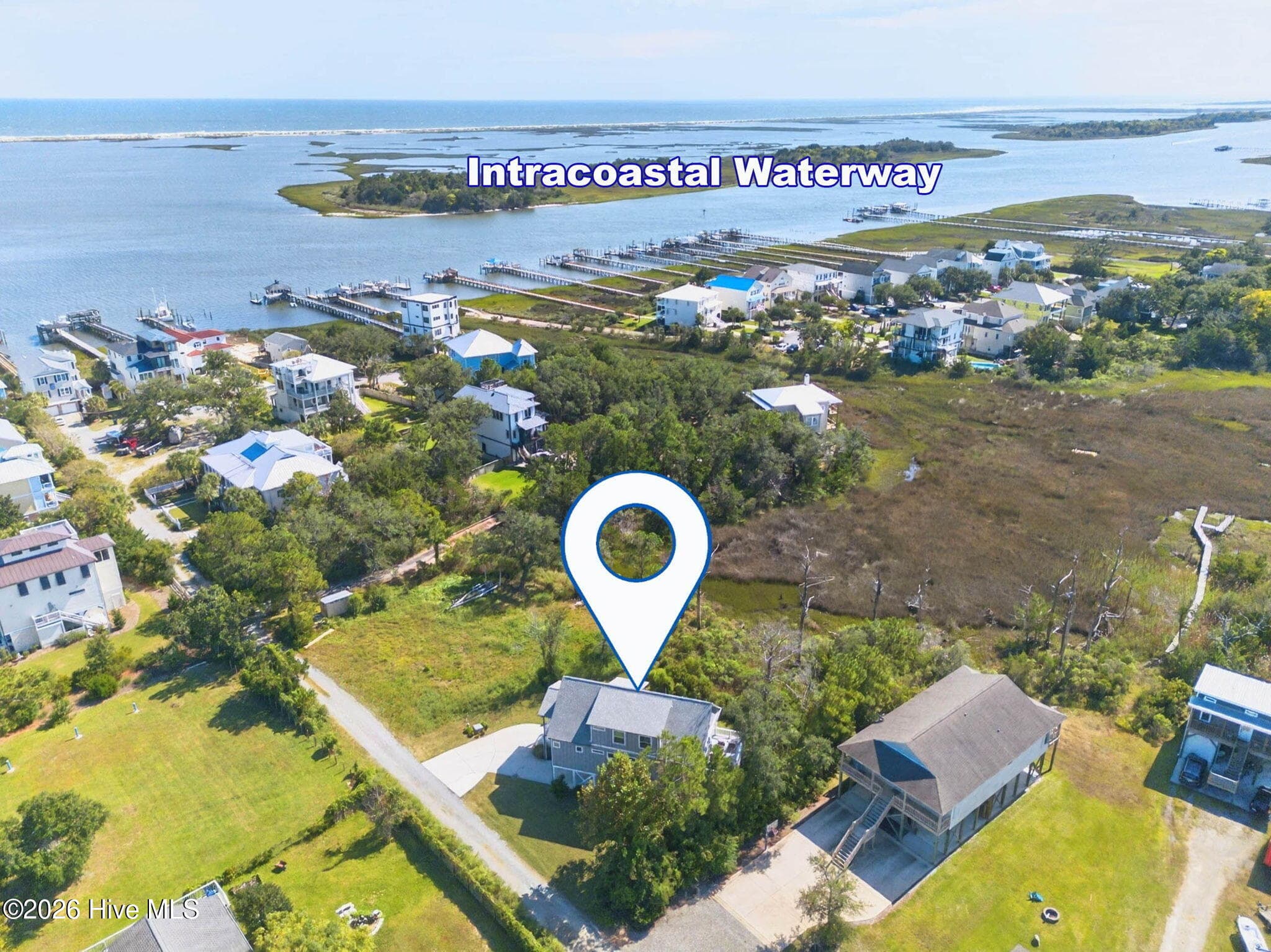 Single Family Residence at 1406 Marsh Cove Lane, Wilmington, NC 28409, photo 40 of 47